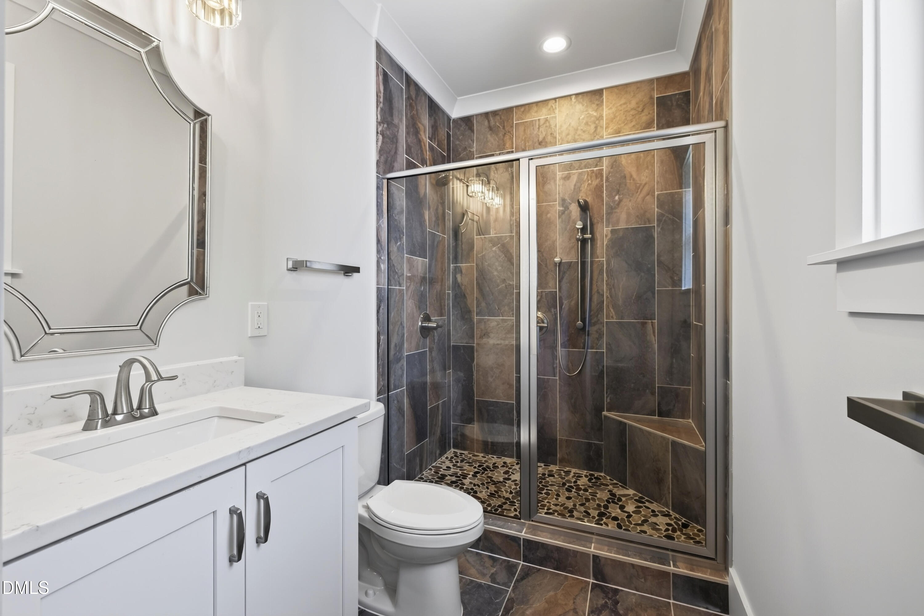 613 Darian Woods Drive Property Photo 33