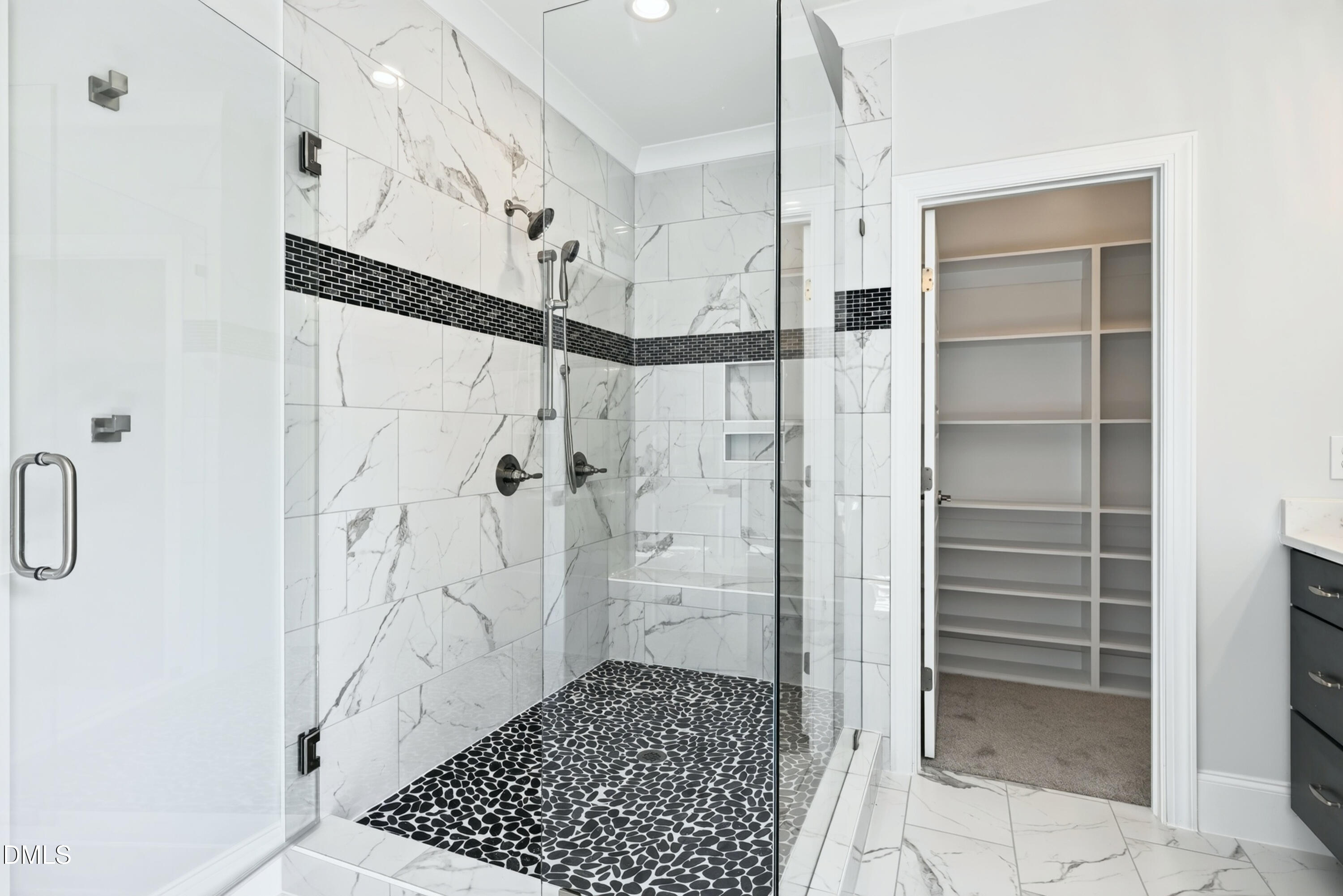 613 Darian Woods Drive Property Photo 44