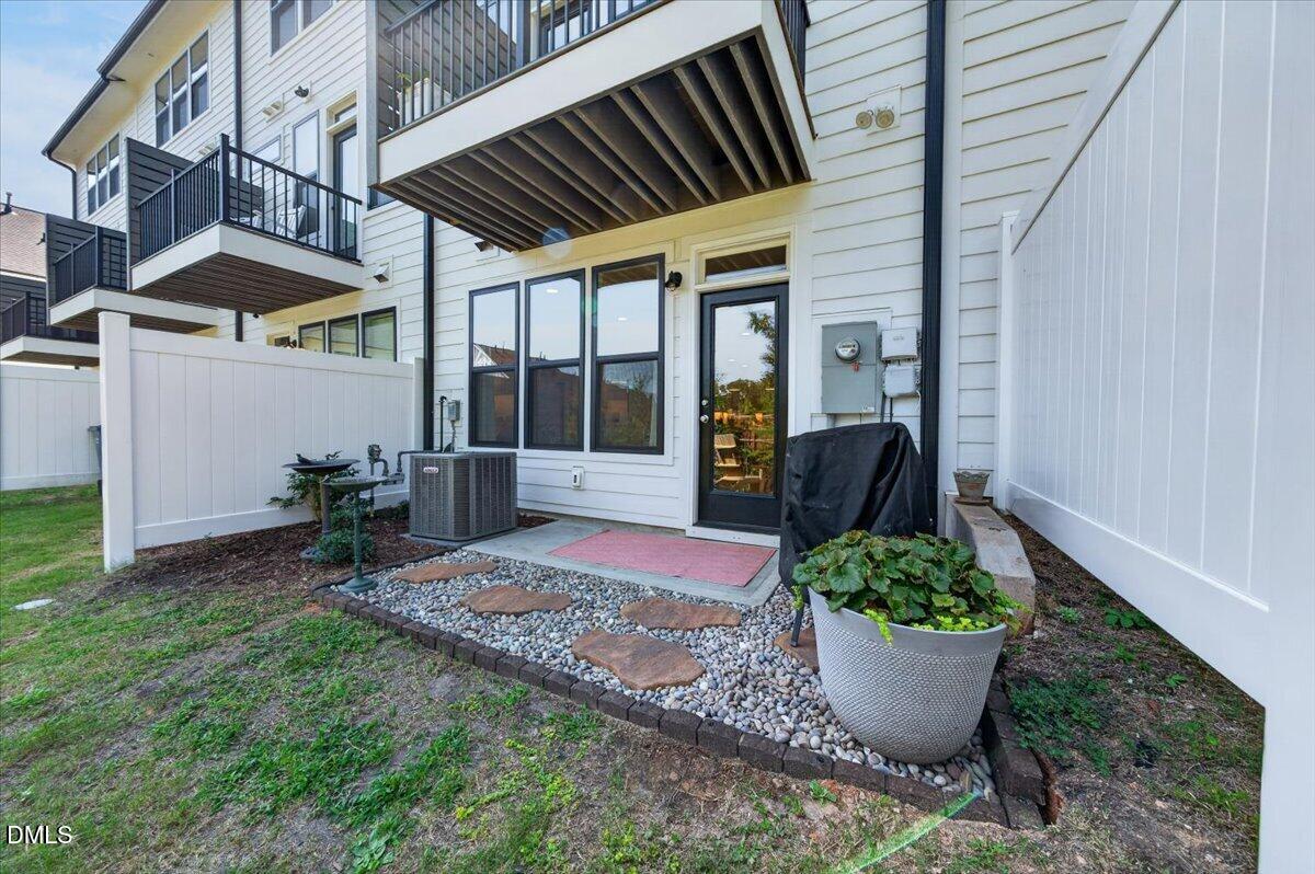 3914 Lost Fawn Court Property Photo 44