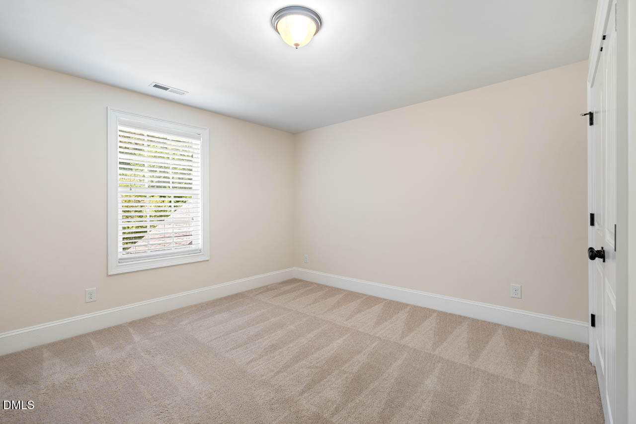 8321 Covington Hill Way Property Photo 32