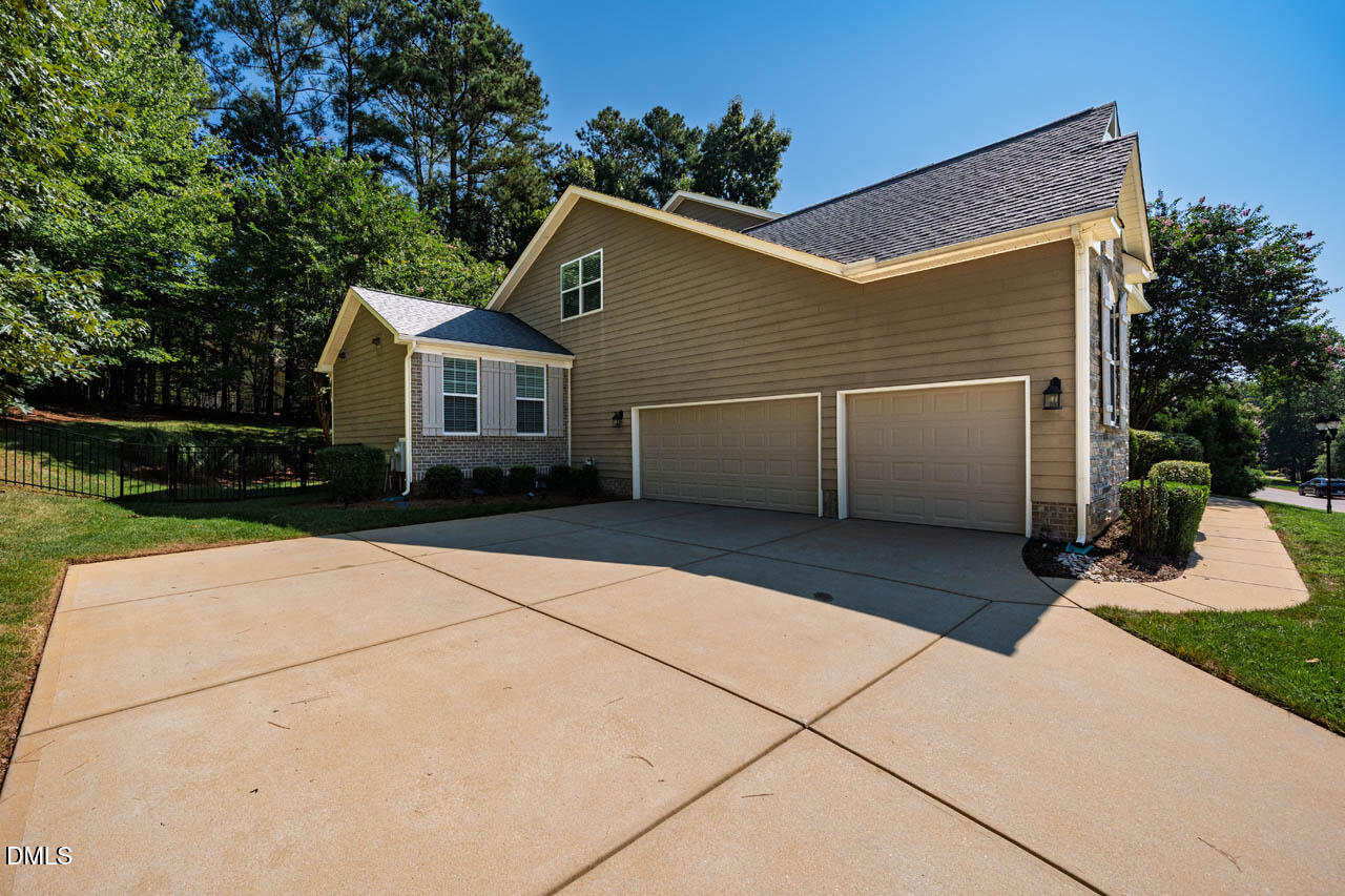8321 Covington Hill Way Property Photo 49