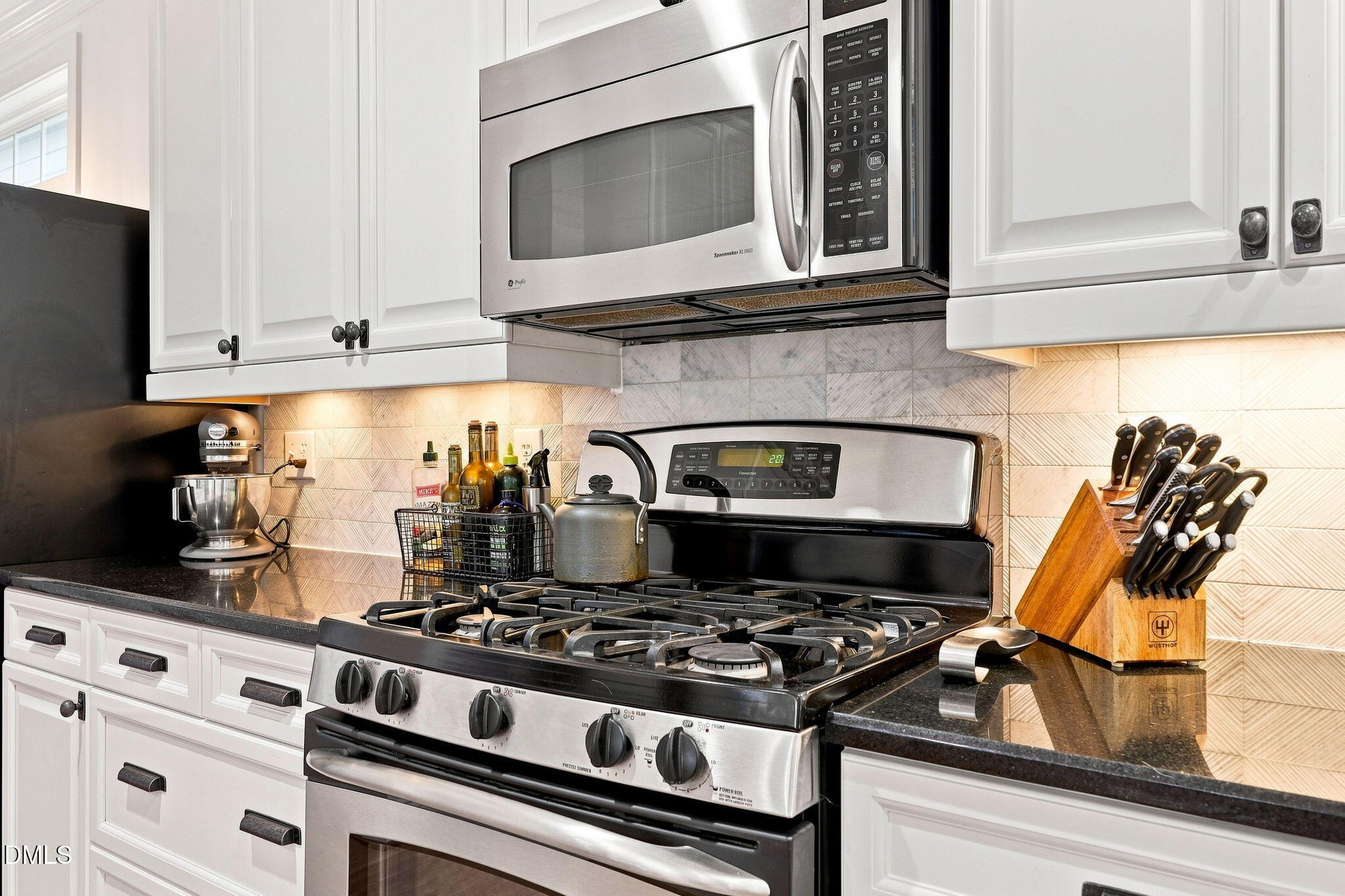 1209 Harp Street Property Photo 11