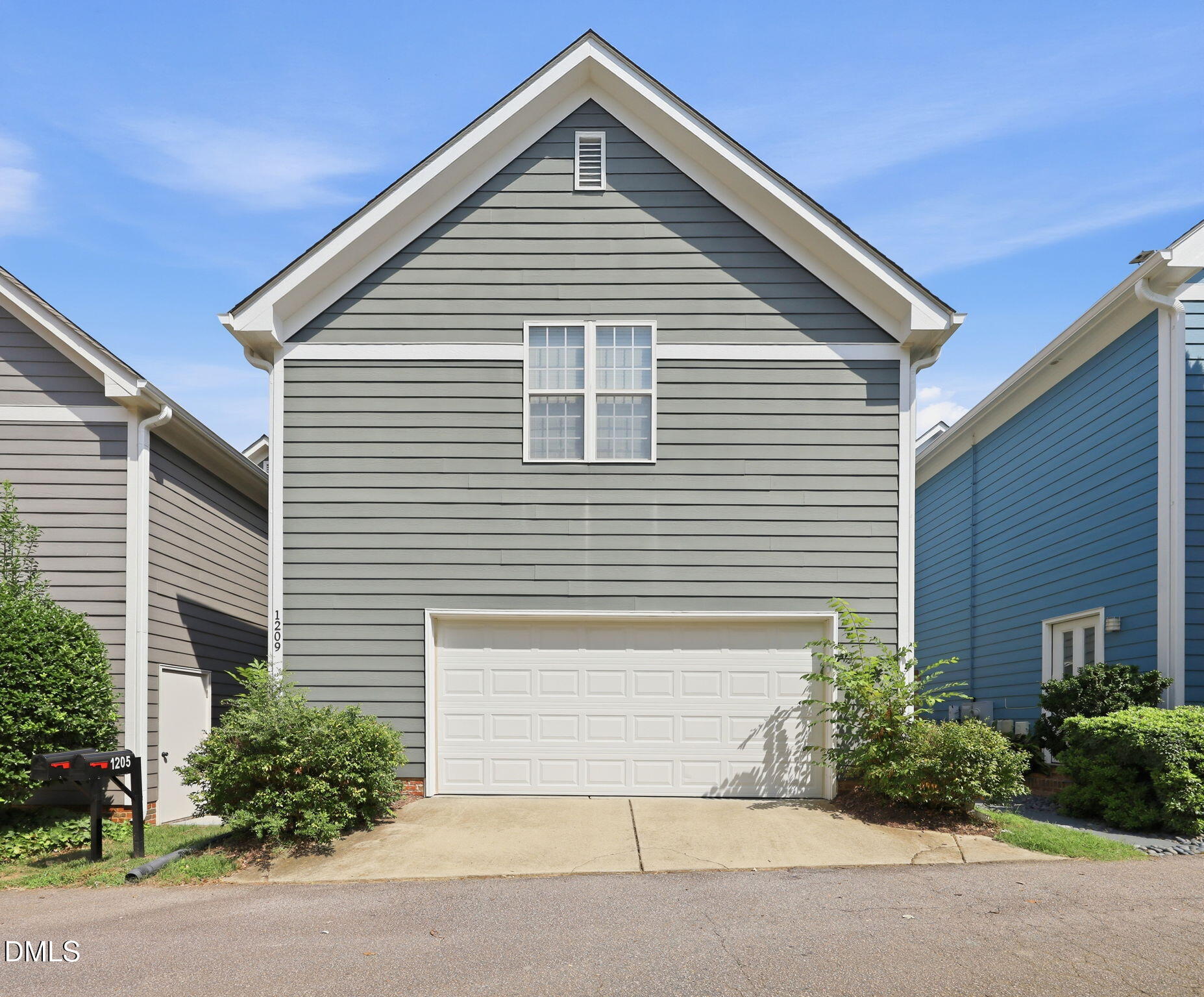 1209 Harp Street Property Photo 33