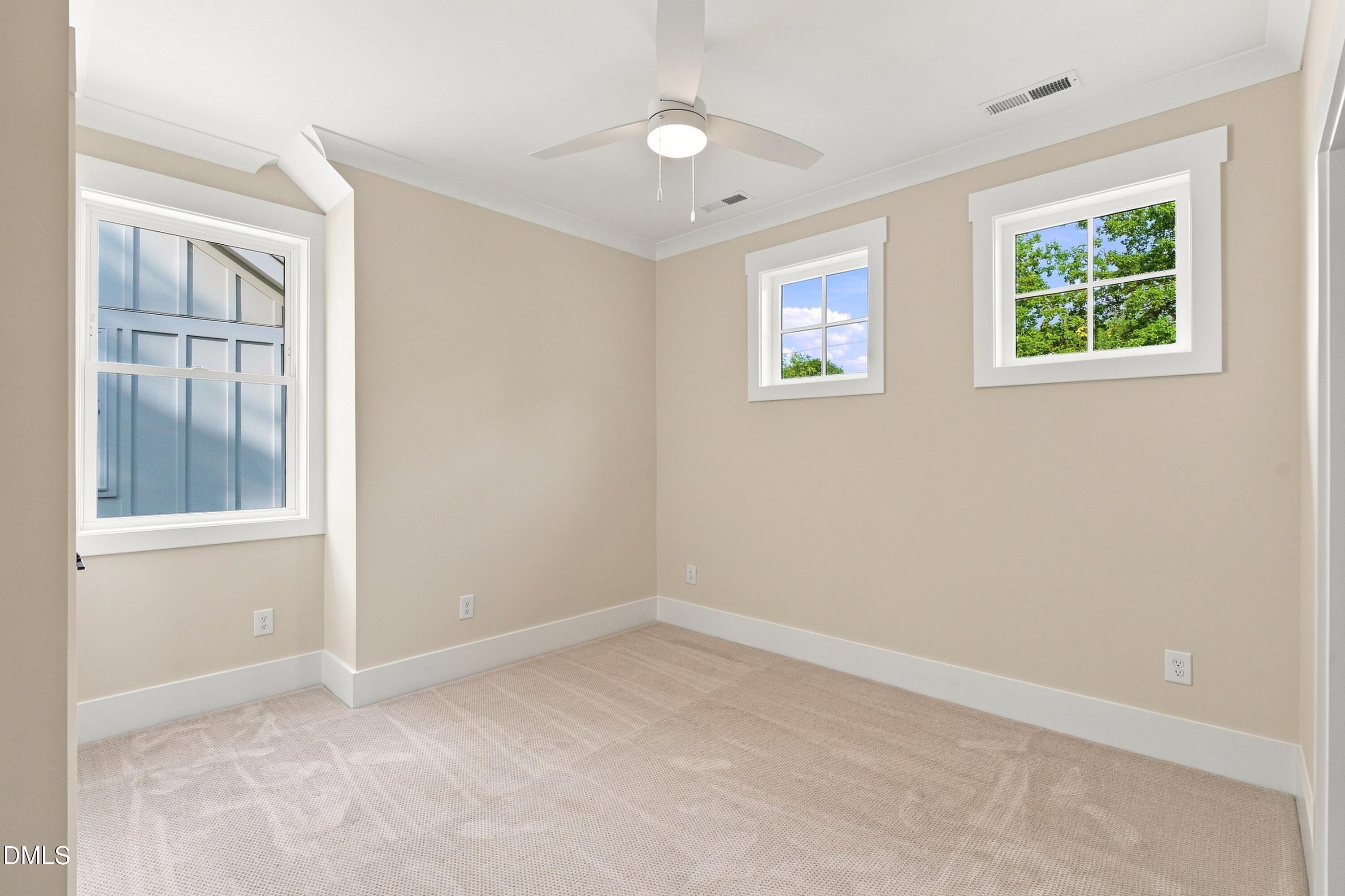 2921 Claremont Road Property Photo 37
