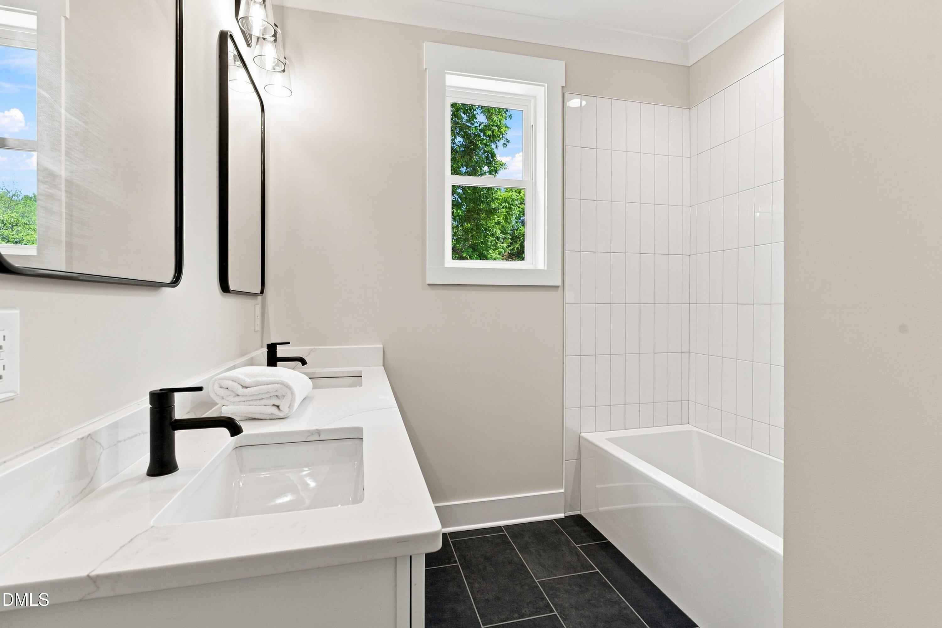 2923 Claremont Road Property Photo 42