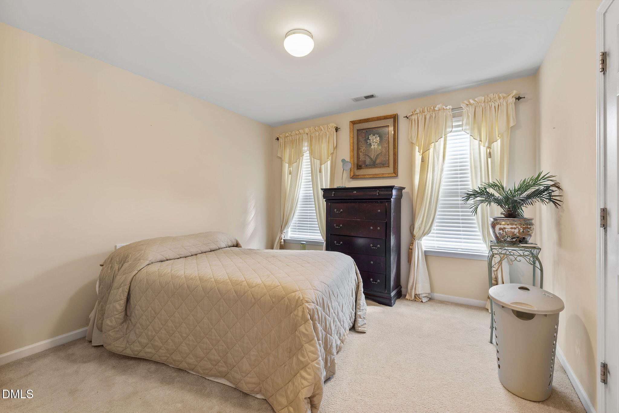 504 Thistlegate Trail Property Photo 29