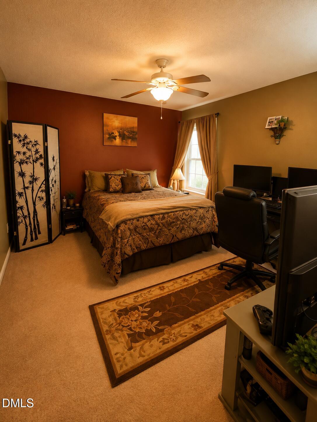 8129 Wesley Farm Drive Property Photo 21