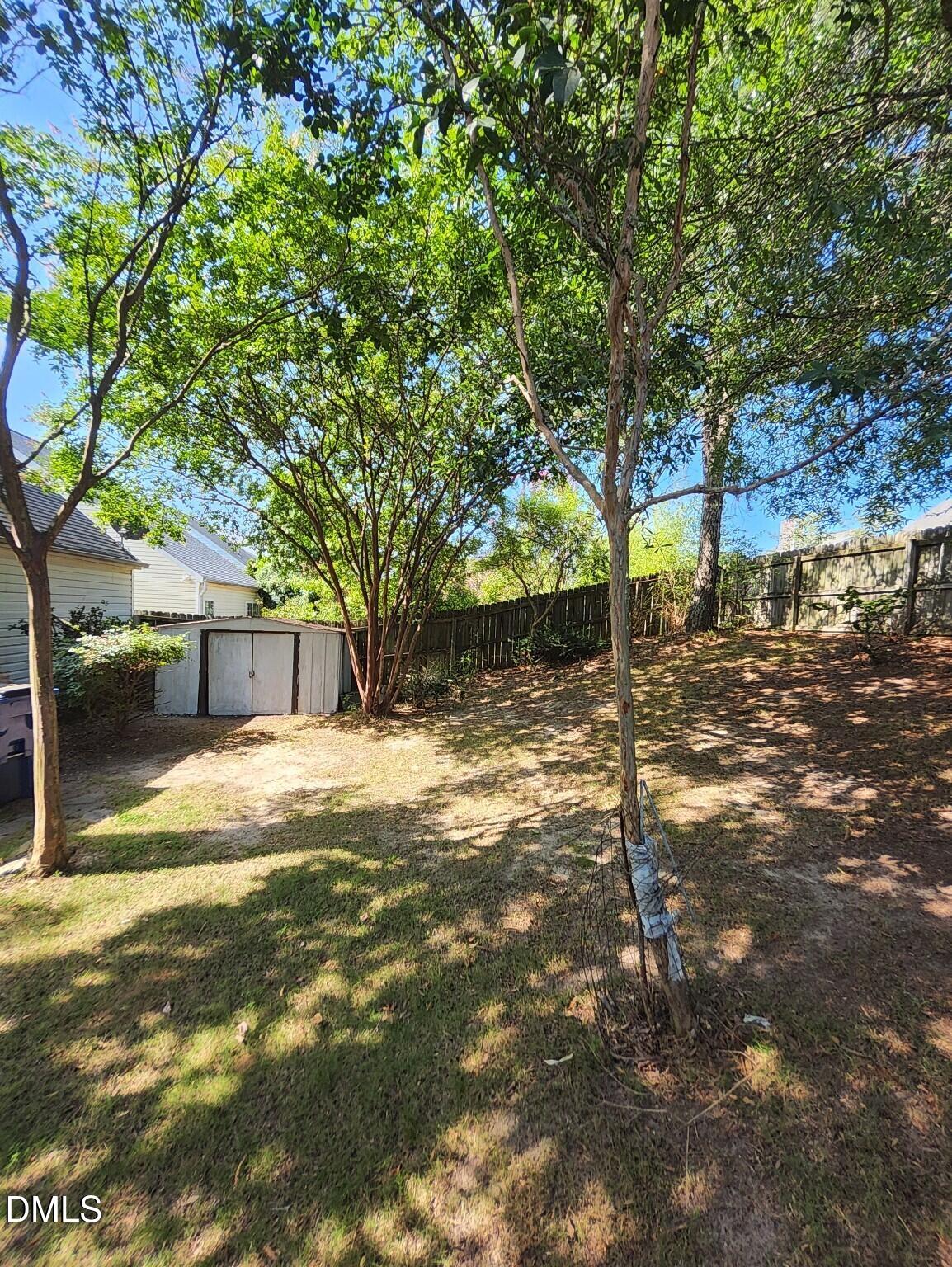 8129 Wesley Farm Drive Property Photo 25