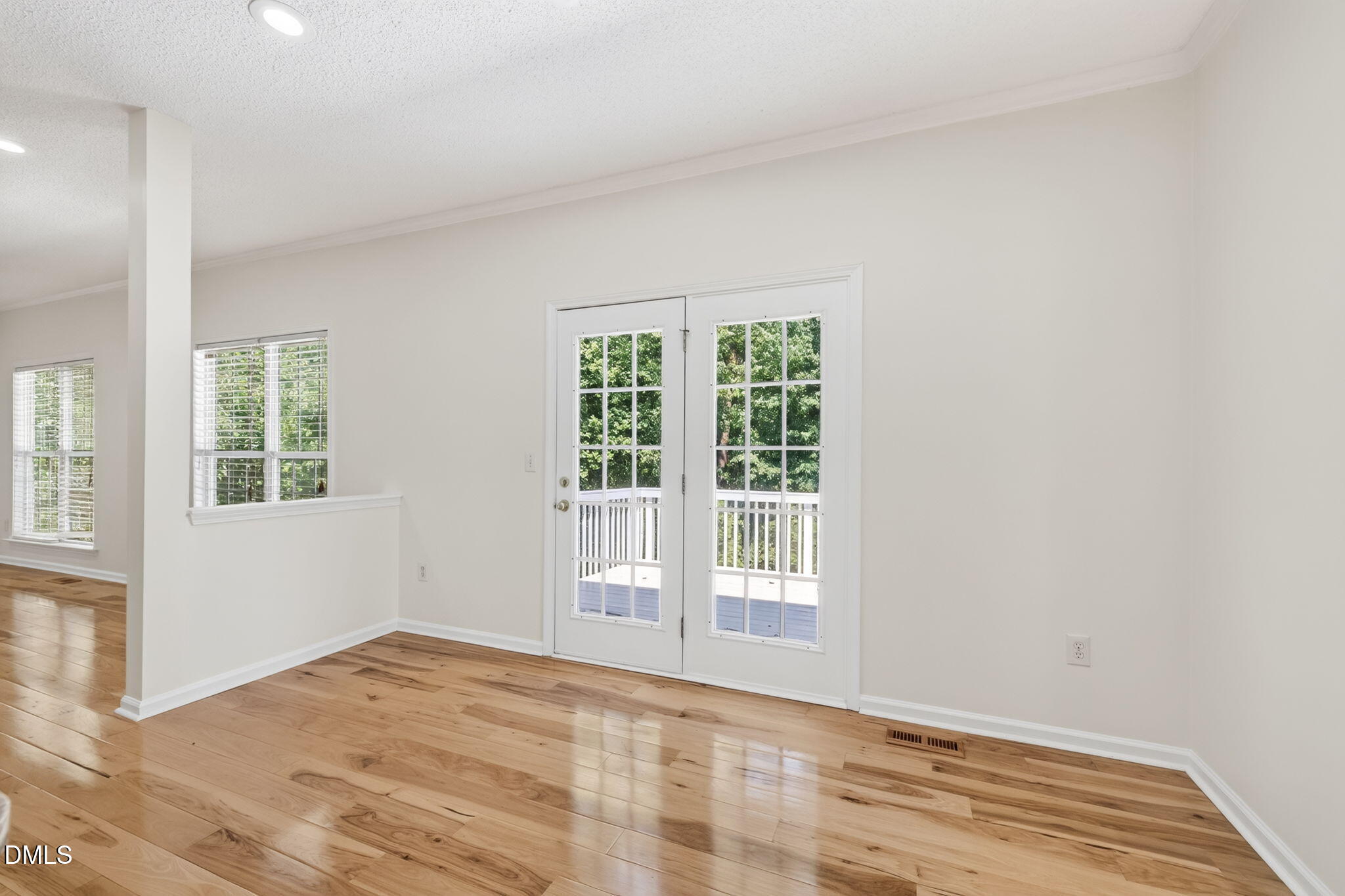 229 Tecumseh Court Property Photo 17