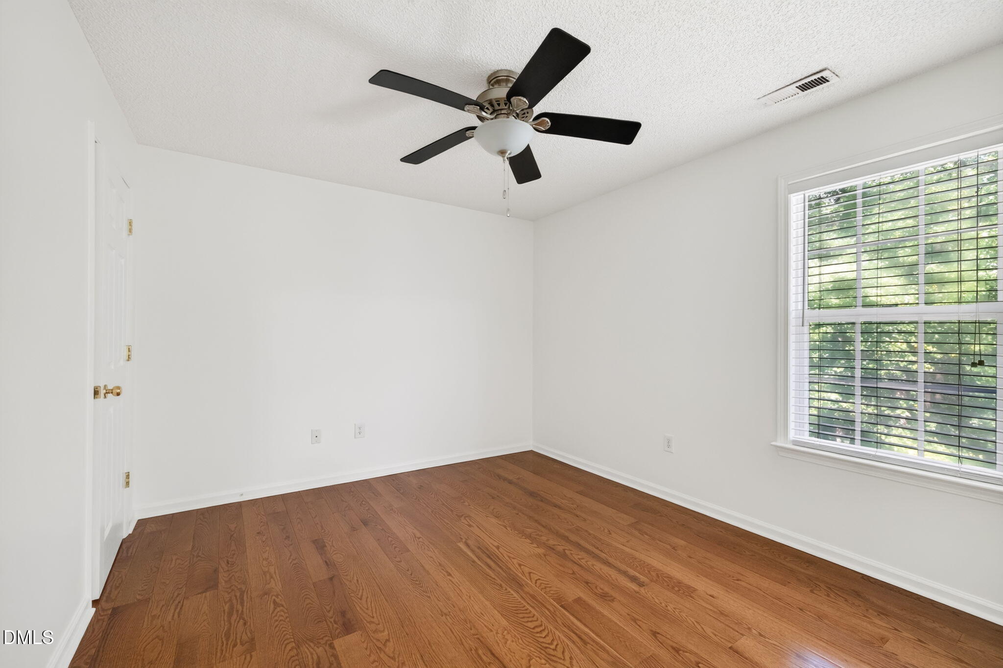 229 Tecumseh Court Property Photo 34