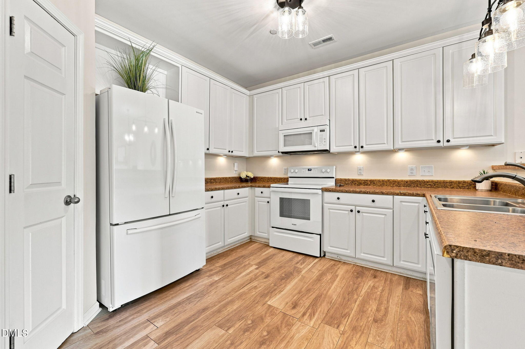 311 Springfork Drive Property Photo 15