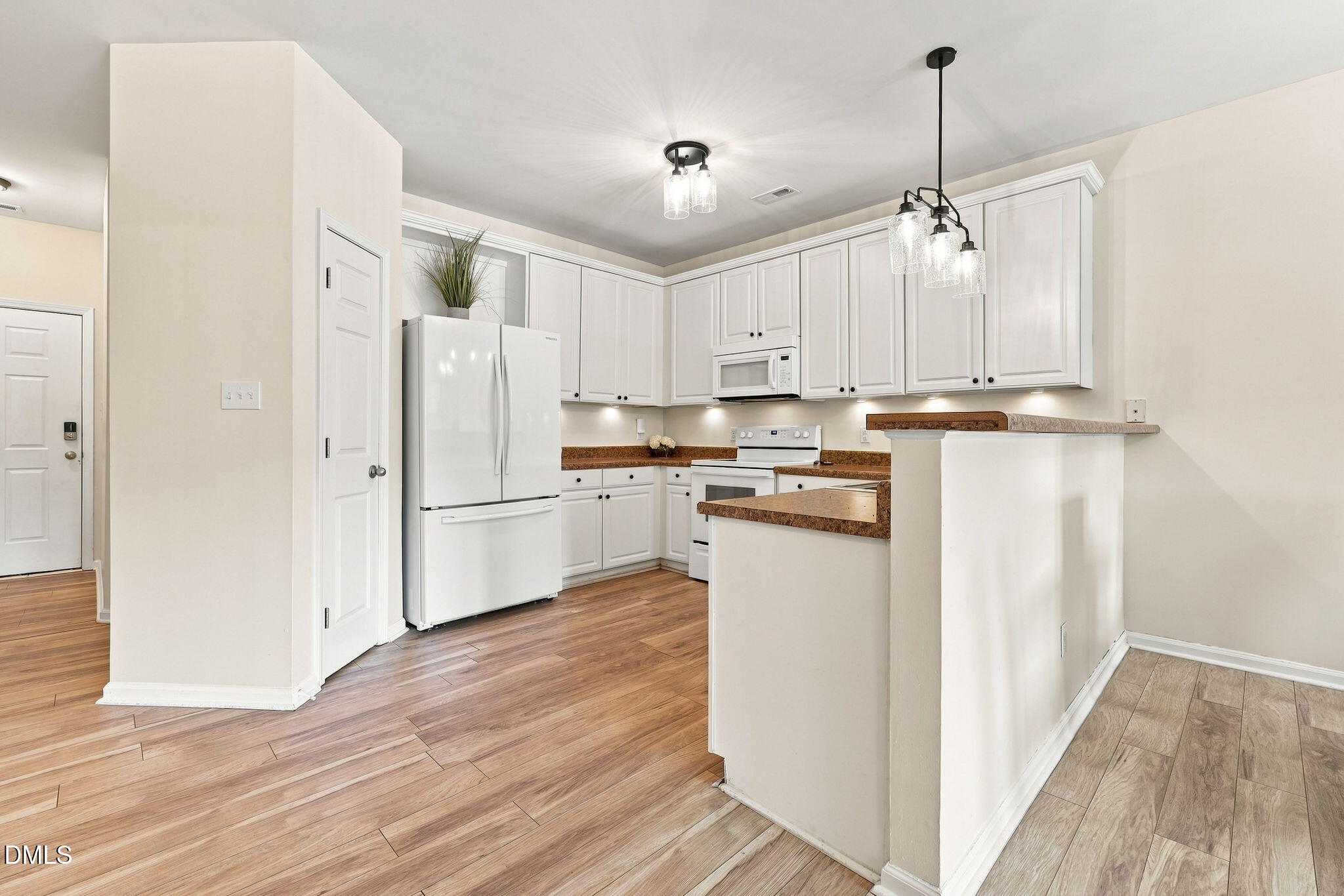311 Springfork Drive Property Photo 17