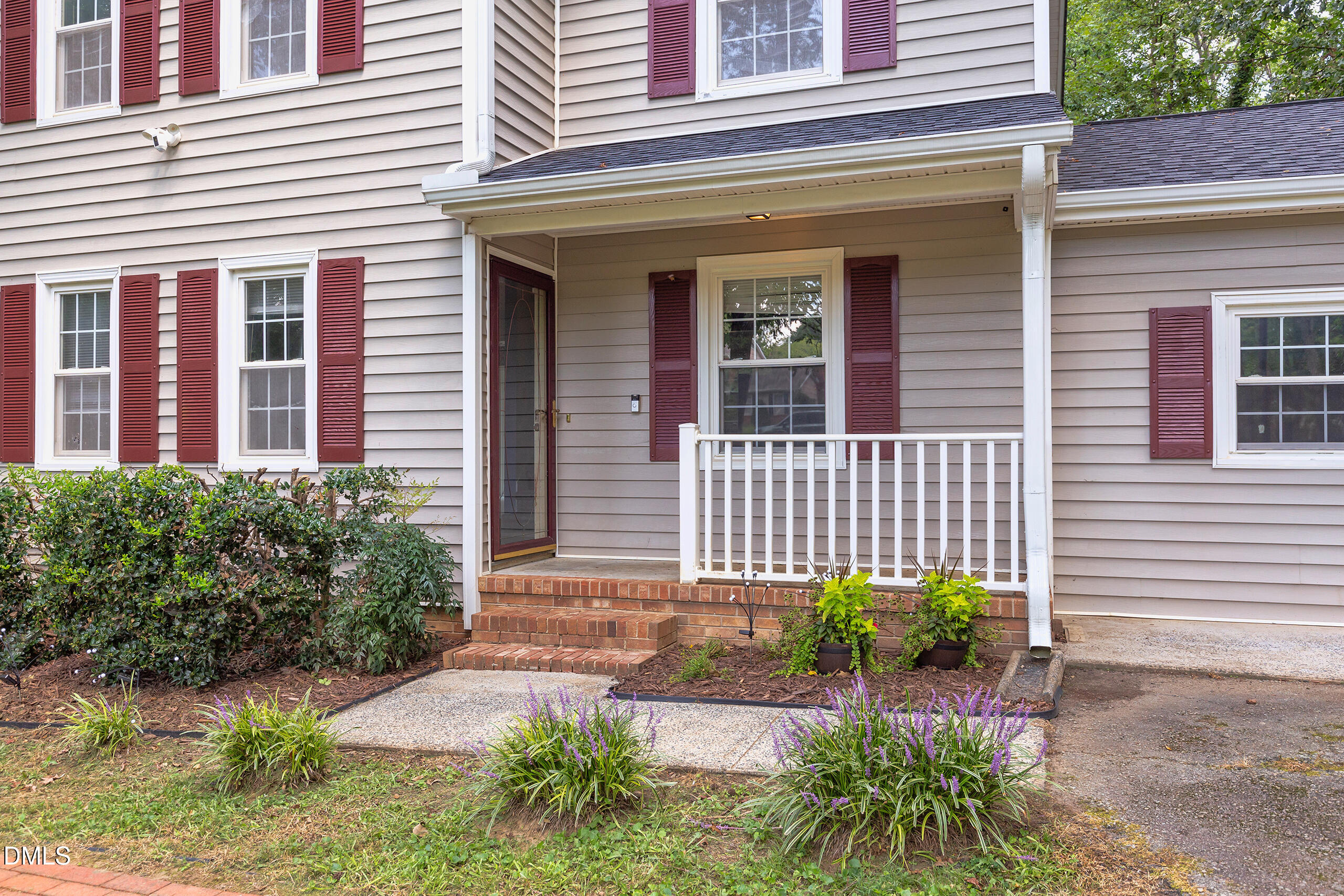 3308 Shaftsbury Street Property Photo 2