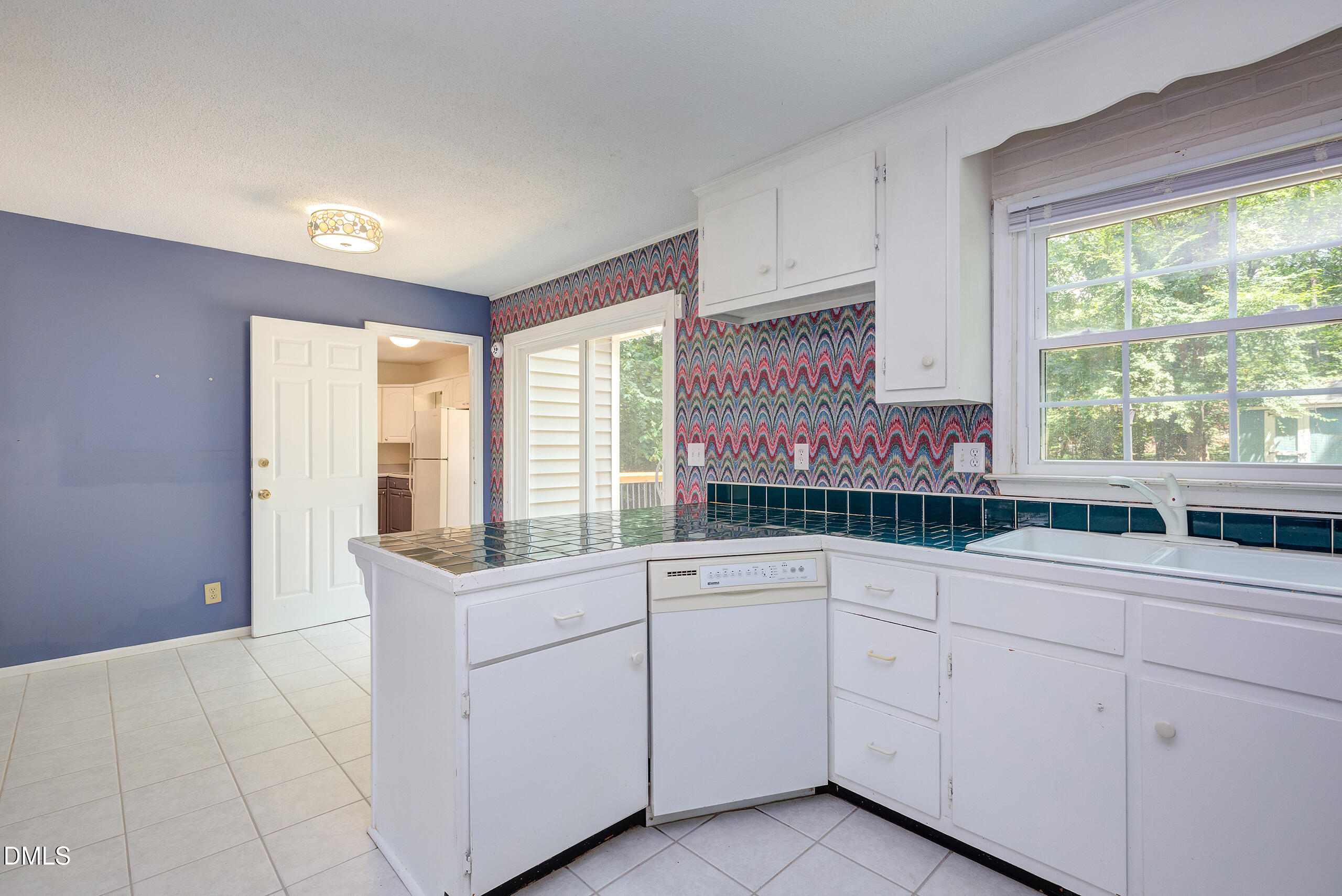 3308 Shaftsbury Street Property Photo 7