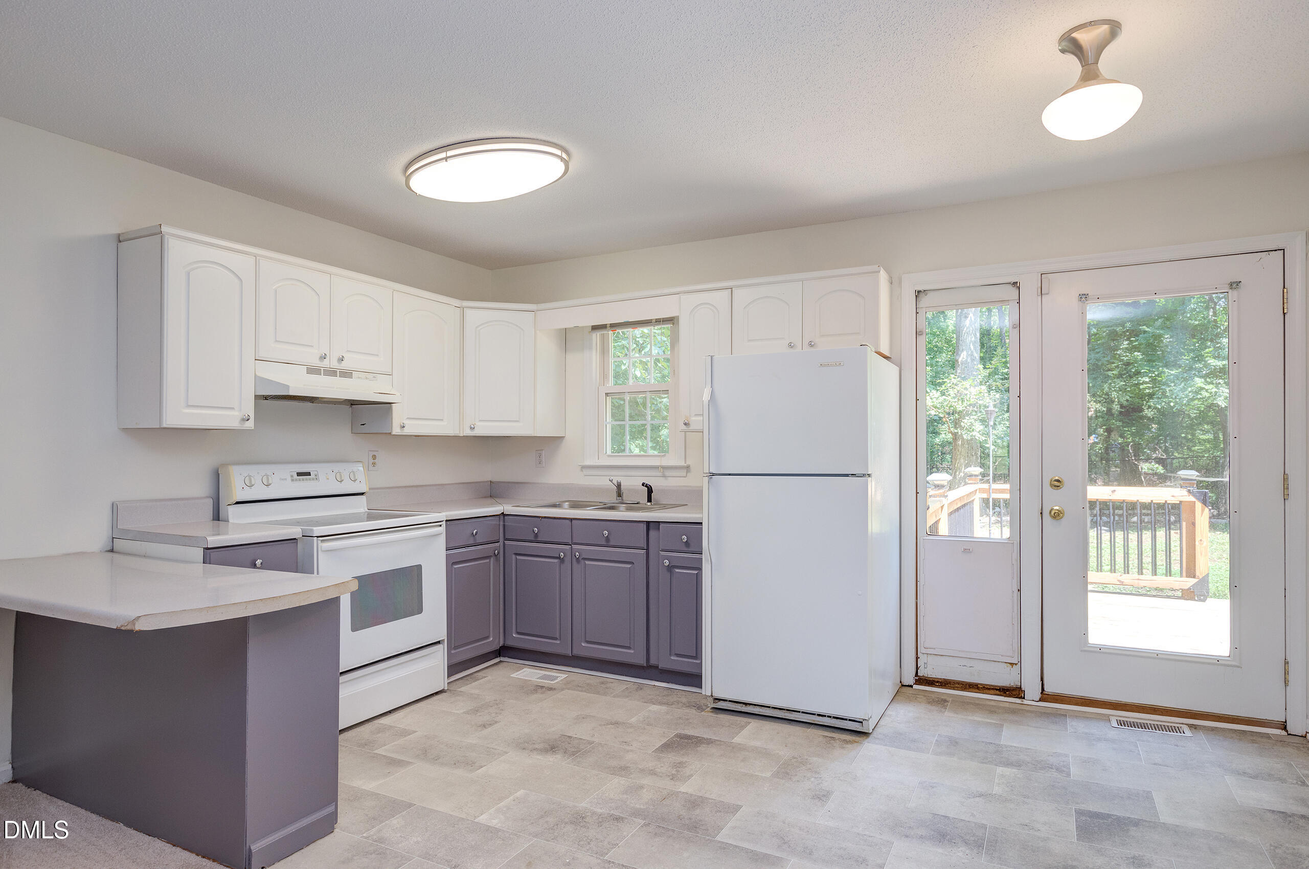 3308 Shaftsbury Street Property Photo 14