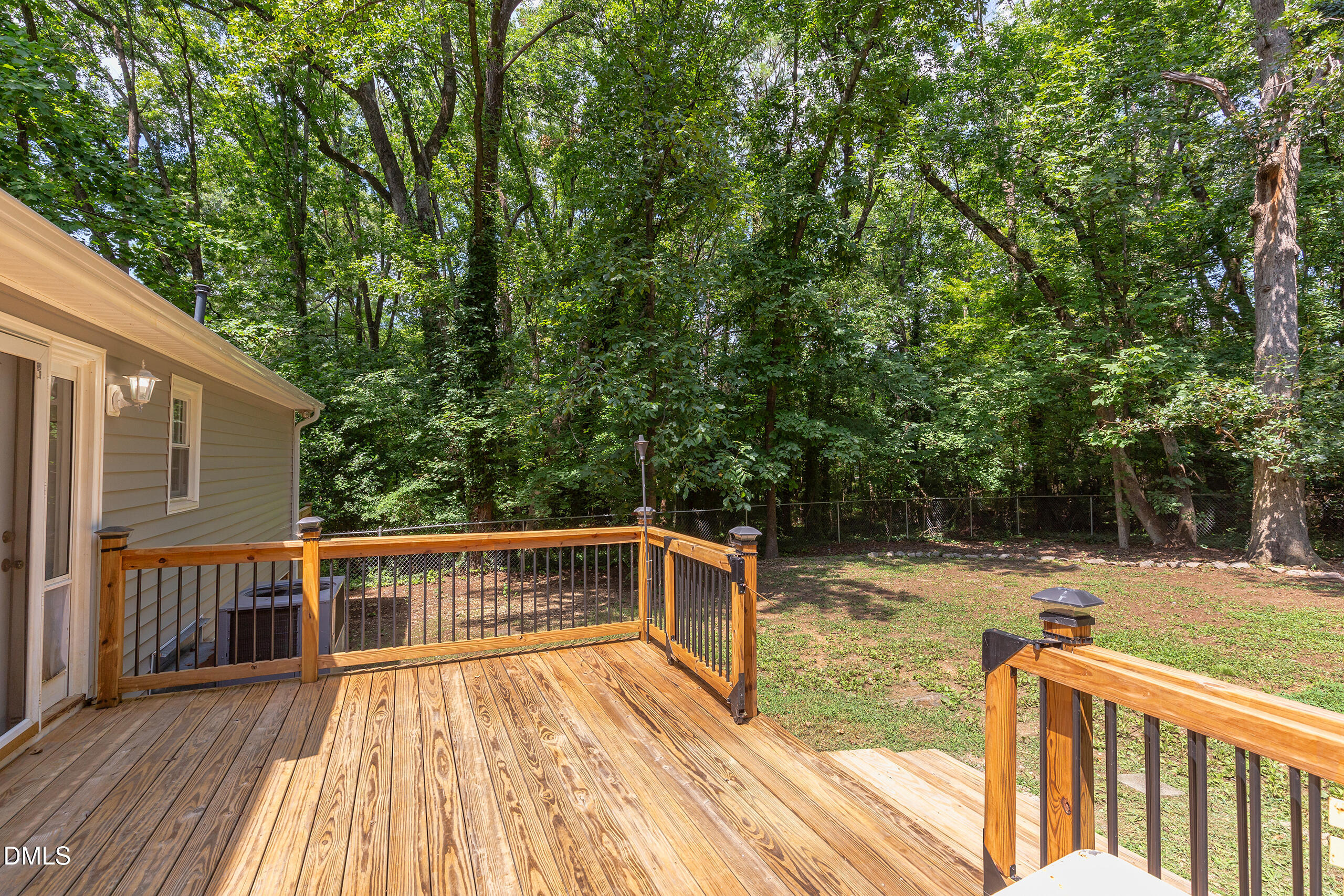 3308 Shaftsbury Street Property Photo 19
