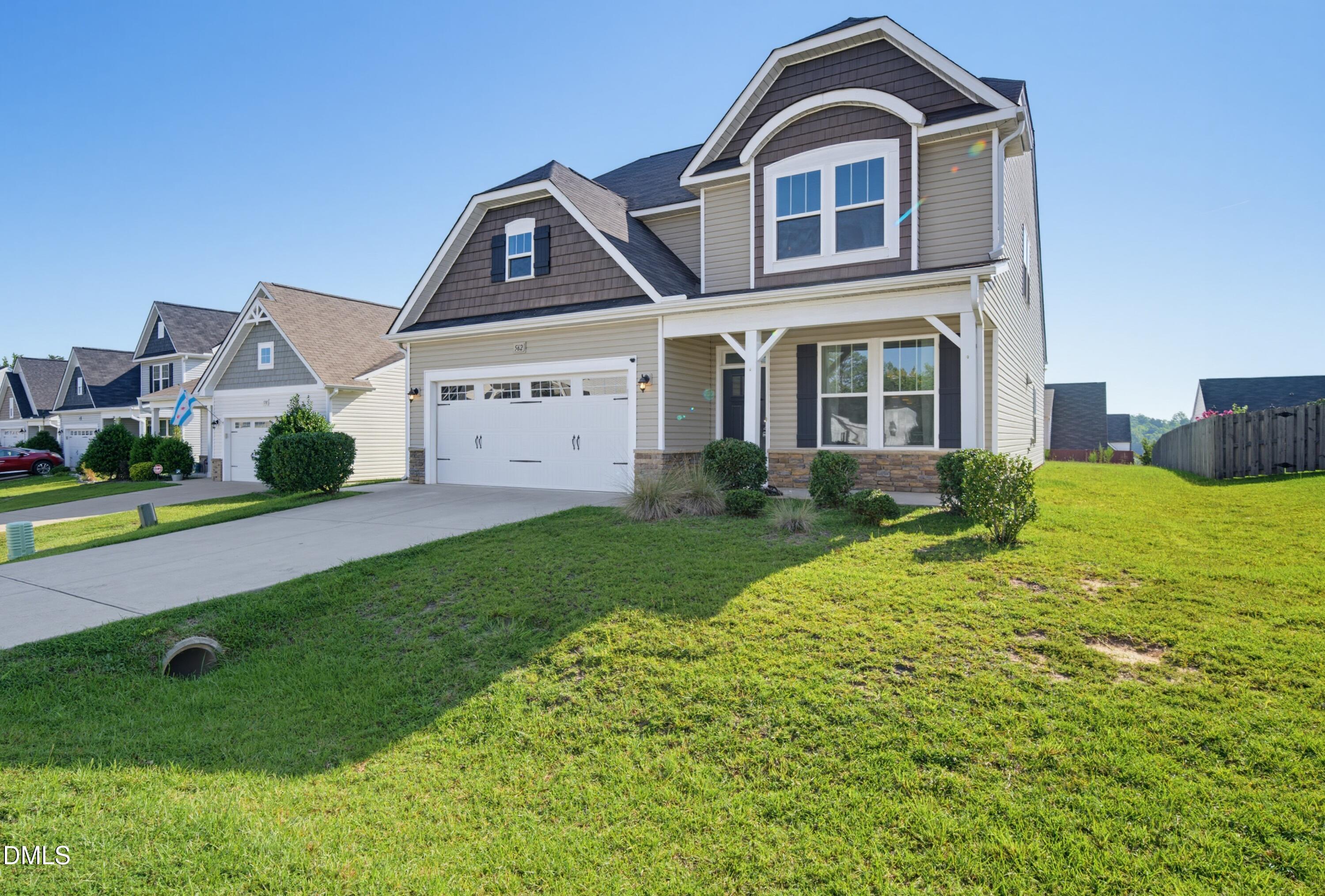 562 Summerwind Plantation Drive Property Photo 4