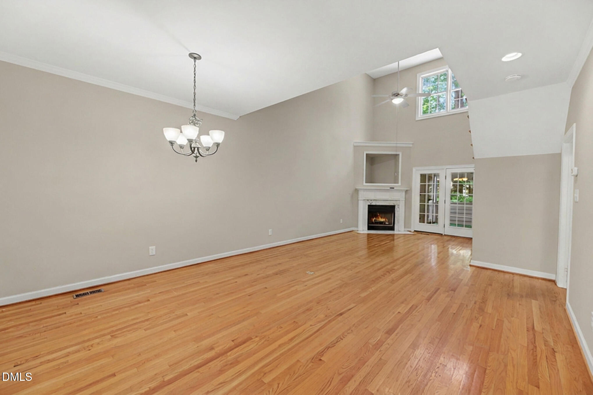 245 Harbor Creek Drive Property Photo 4