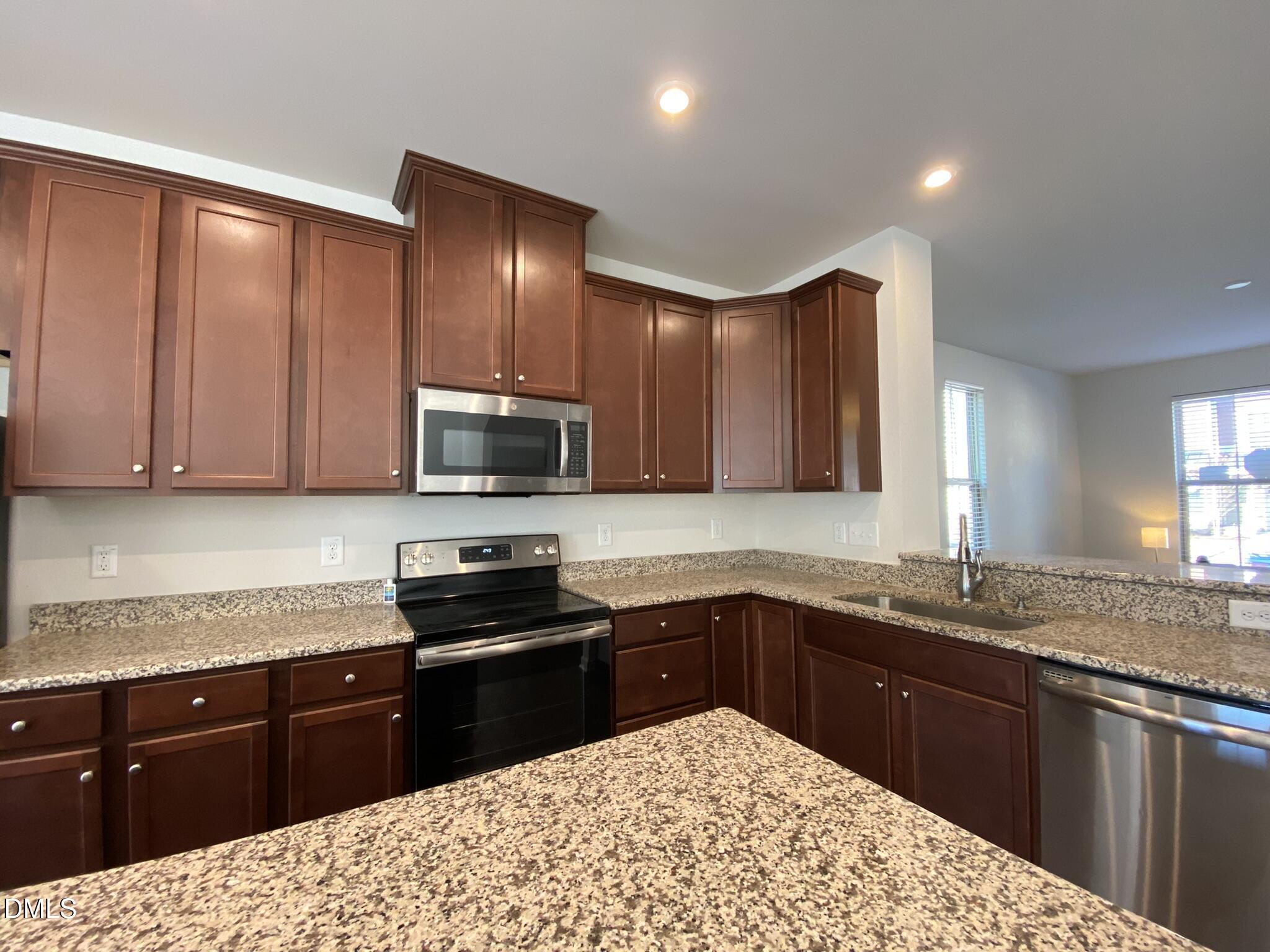 2019 Whitesmith Drive Property Photo 7