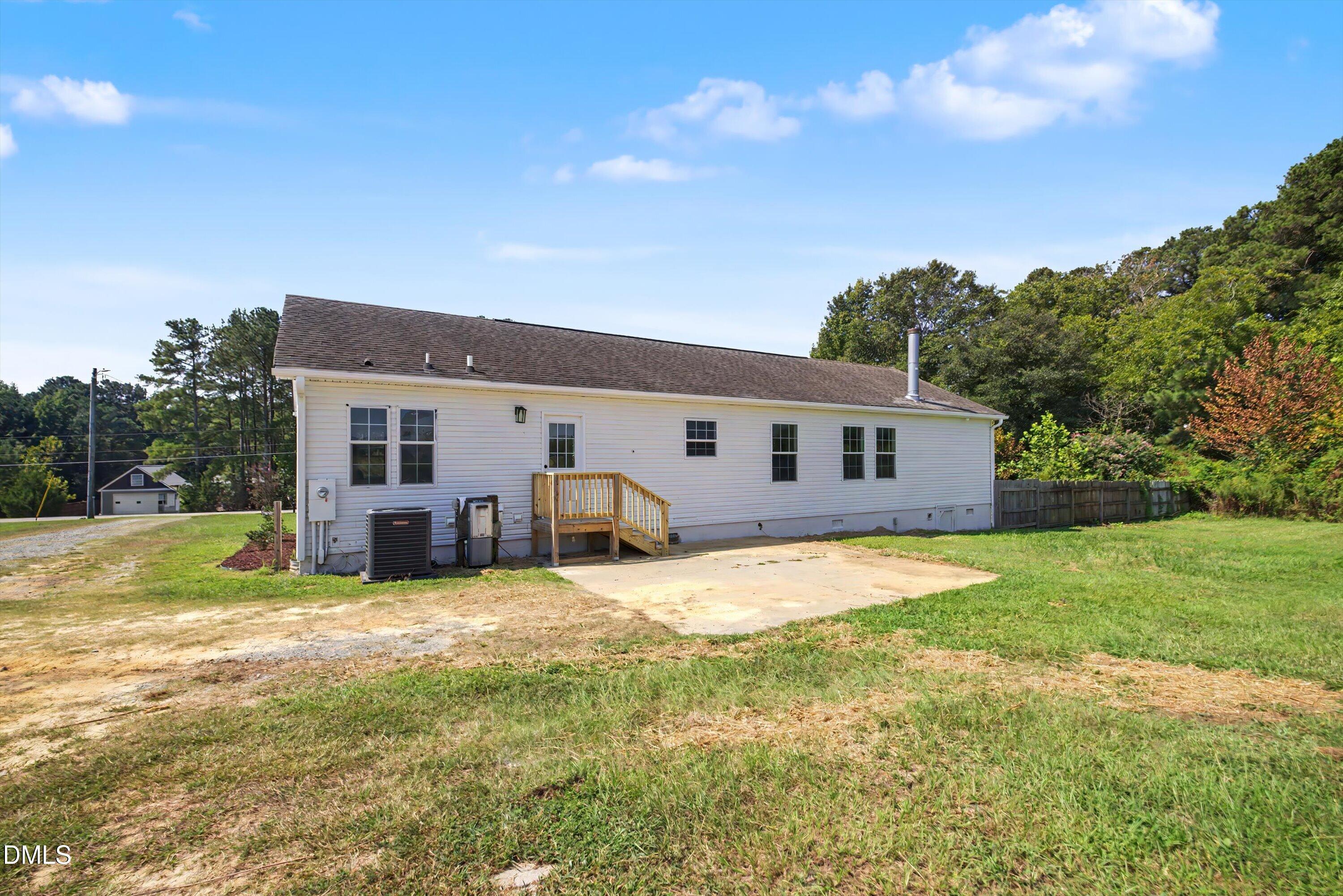 6300 Benson Hardee Road Property Photo 32