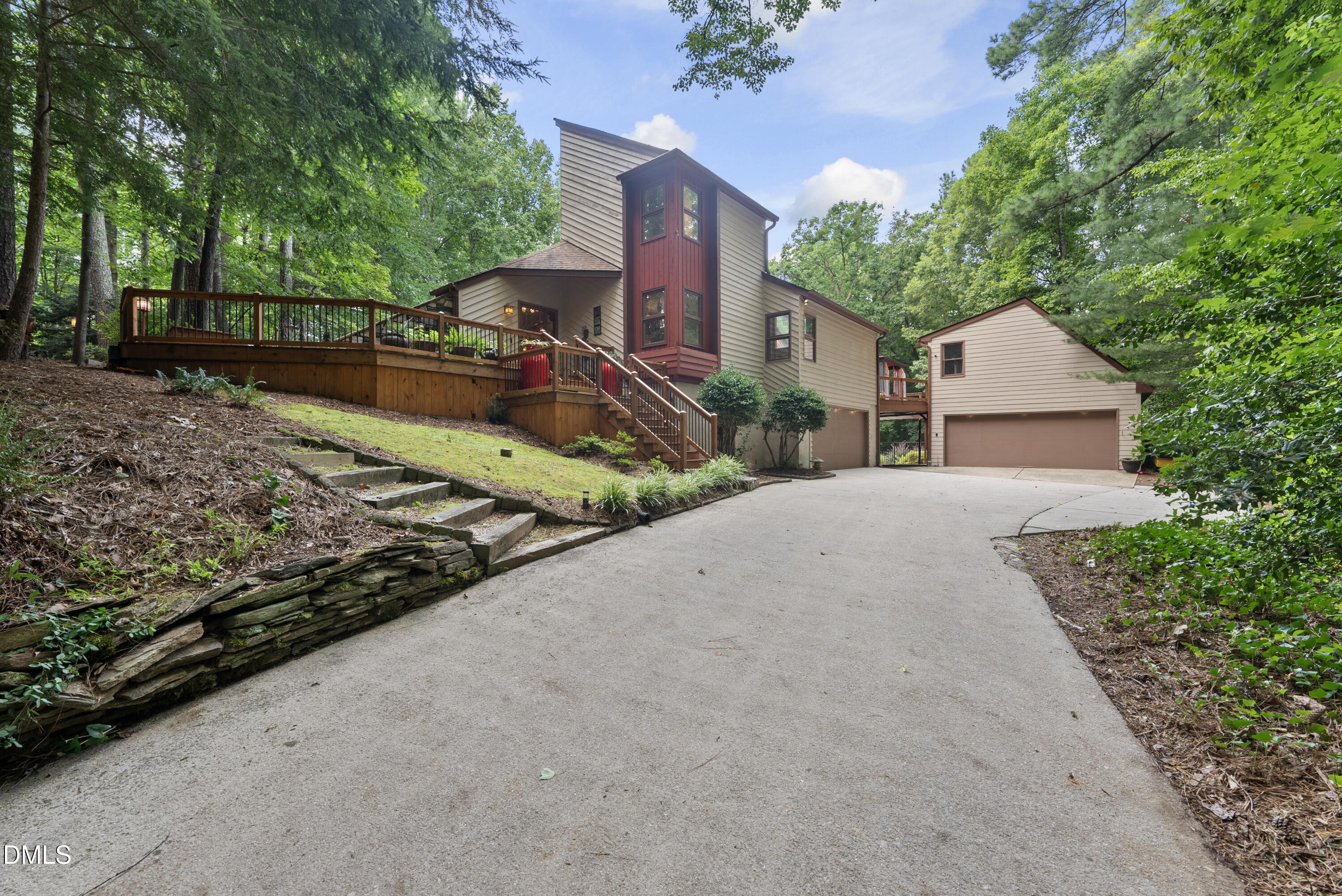 107 Winding Ridge Drive Property Photo 1