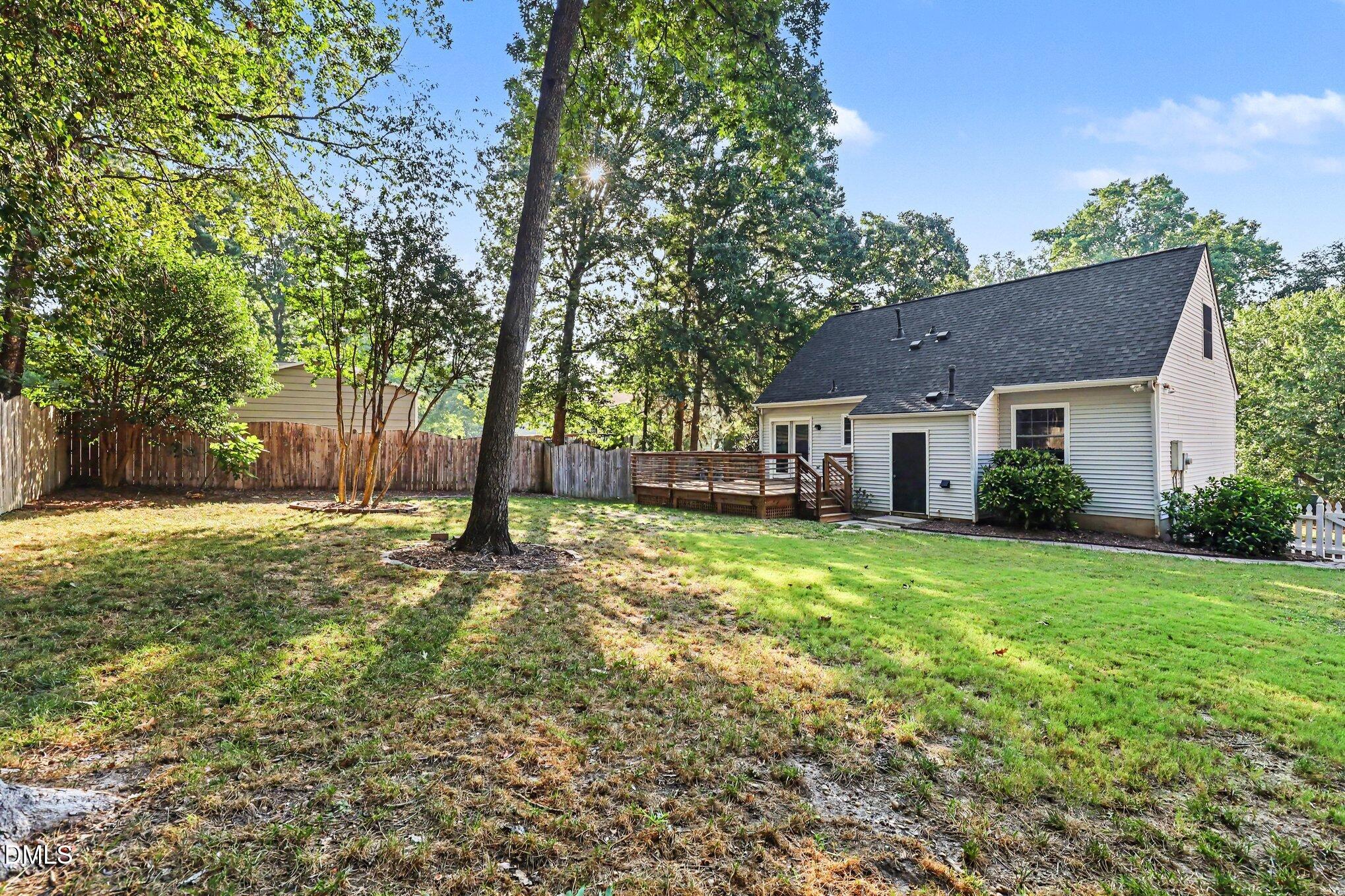 2504 Village Grove Road Property Photo 23