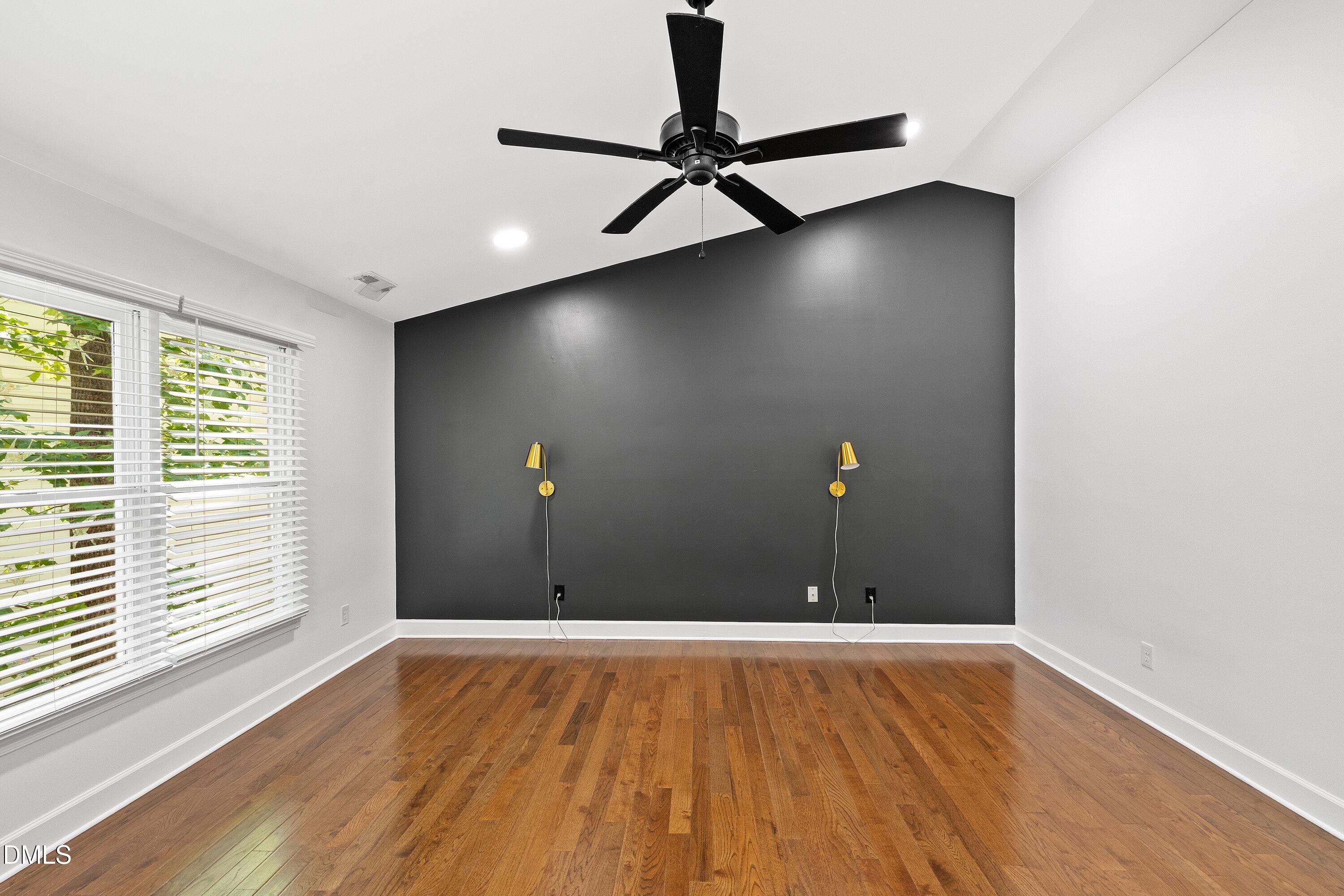 1409 Bridgeport Drive Property Photo 21