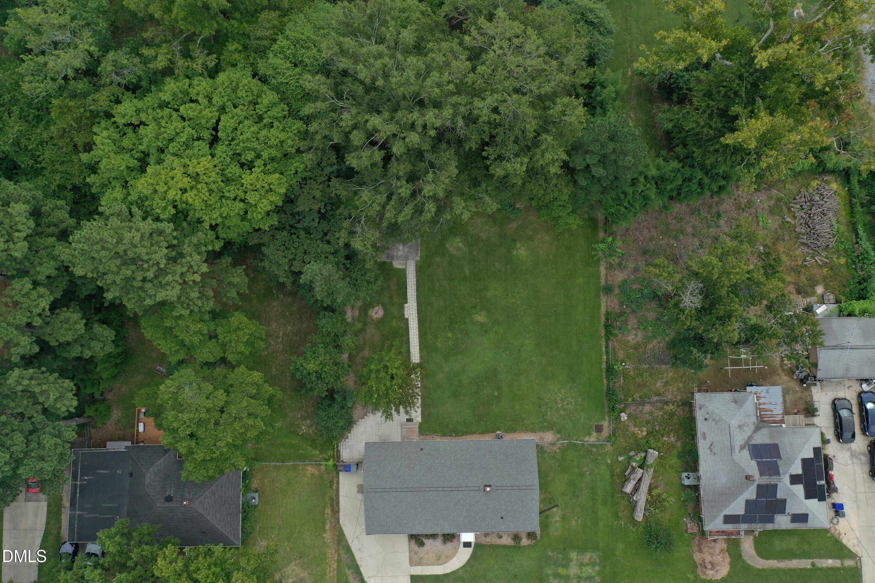 2324 Charlotte Street Property Photo 11