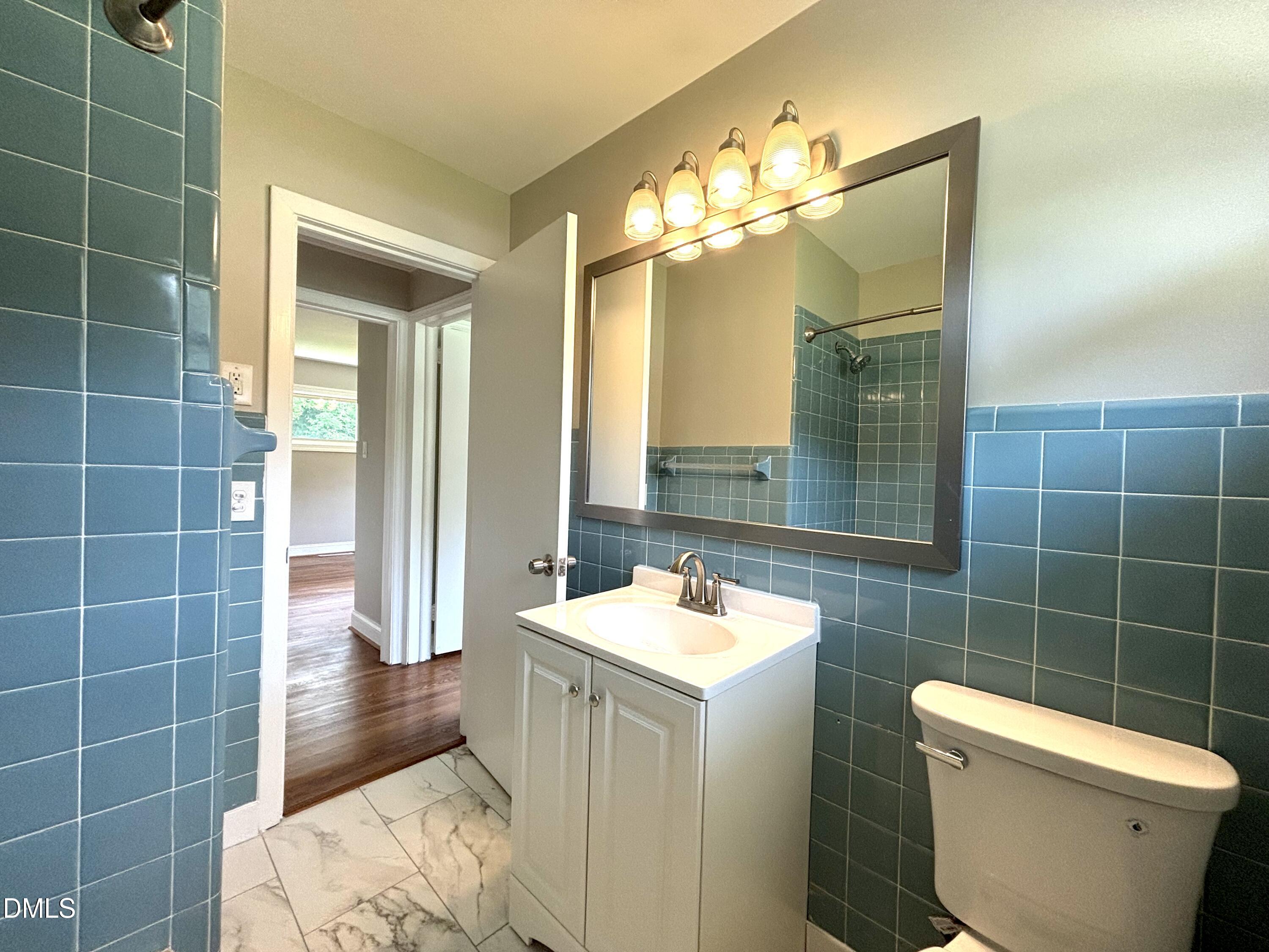 2324 Charlotte Street Property Photo 26