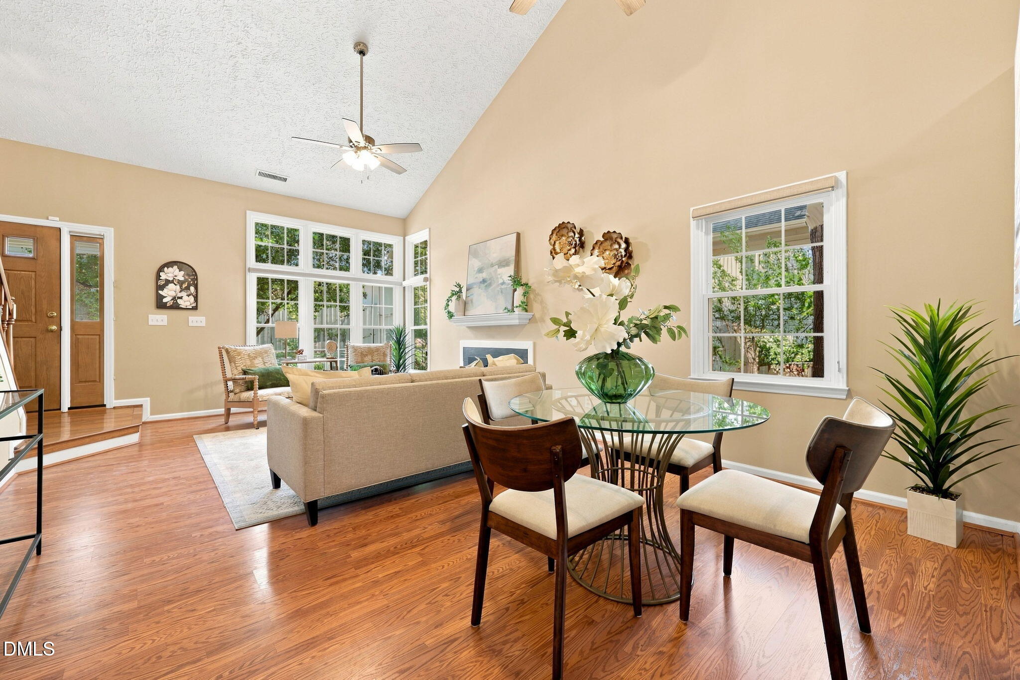 5 Wavecrest Court Property Photo 6