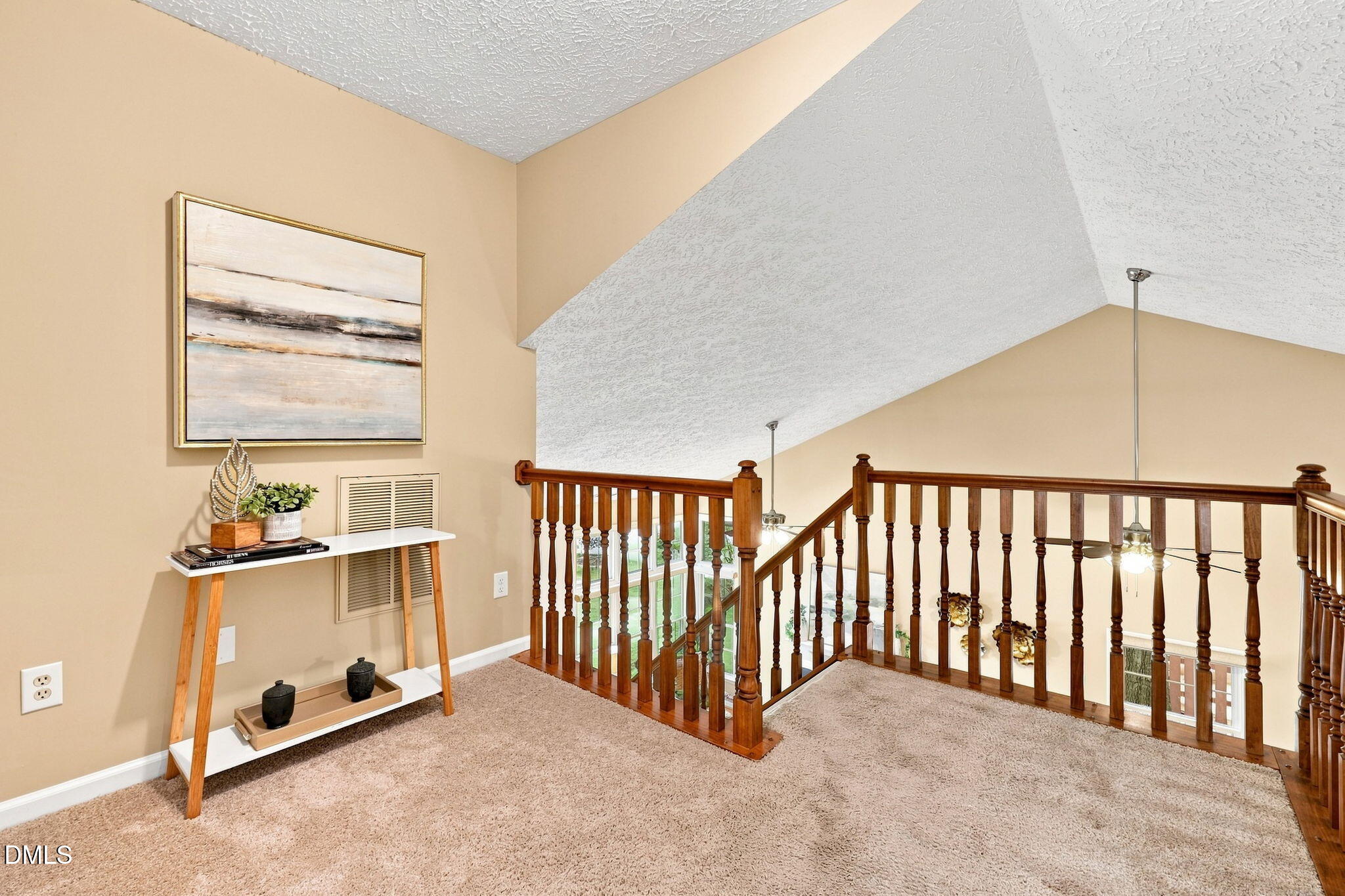 5 Wavecrest Court Property Photo 27