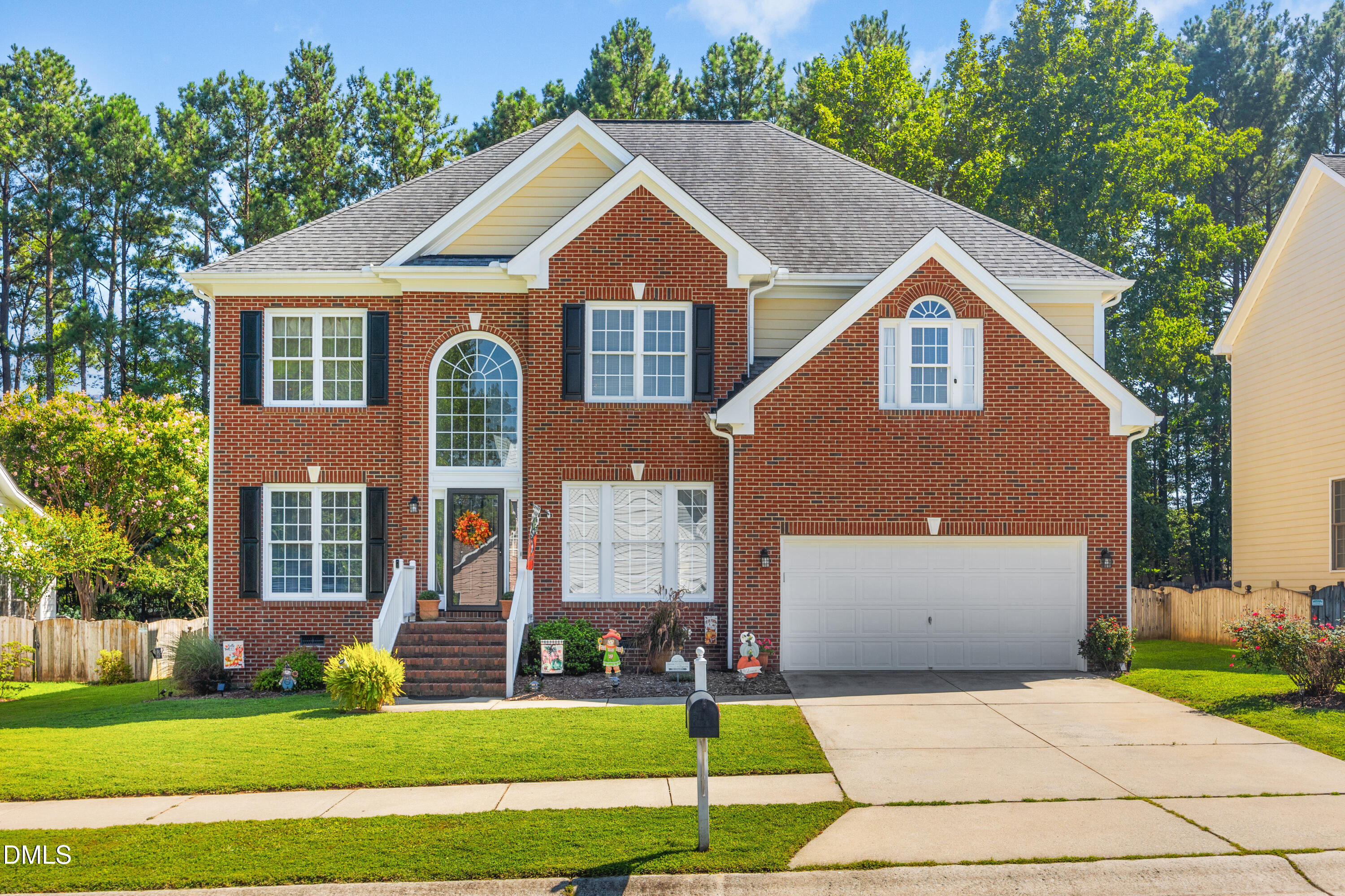 1407 Autumn Ridge Drive Property Photo 3