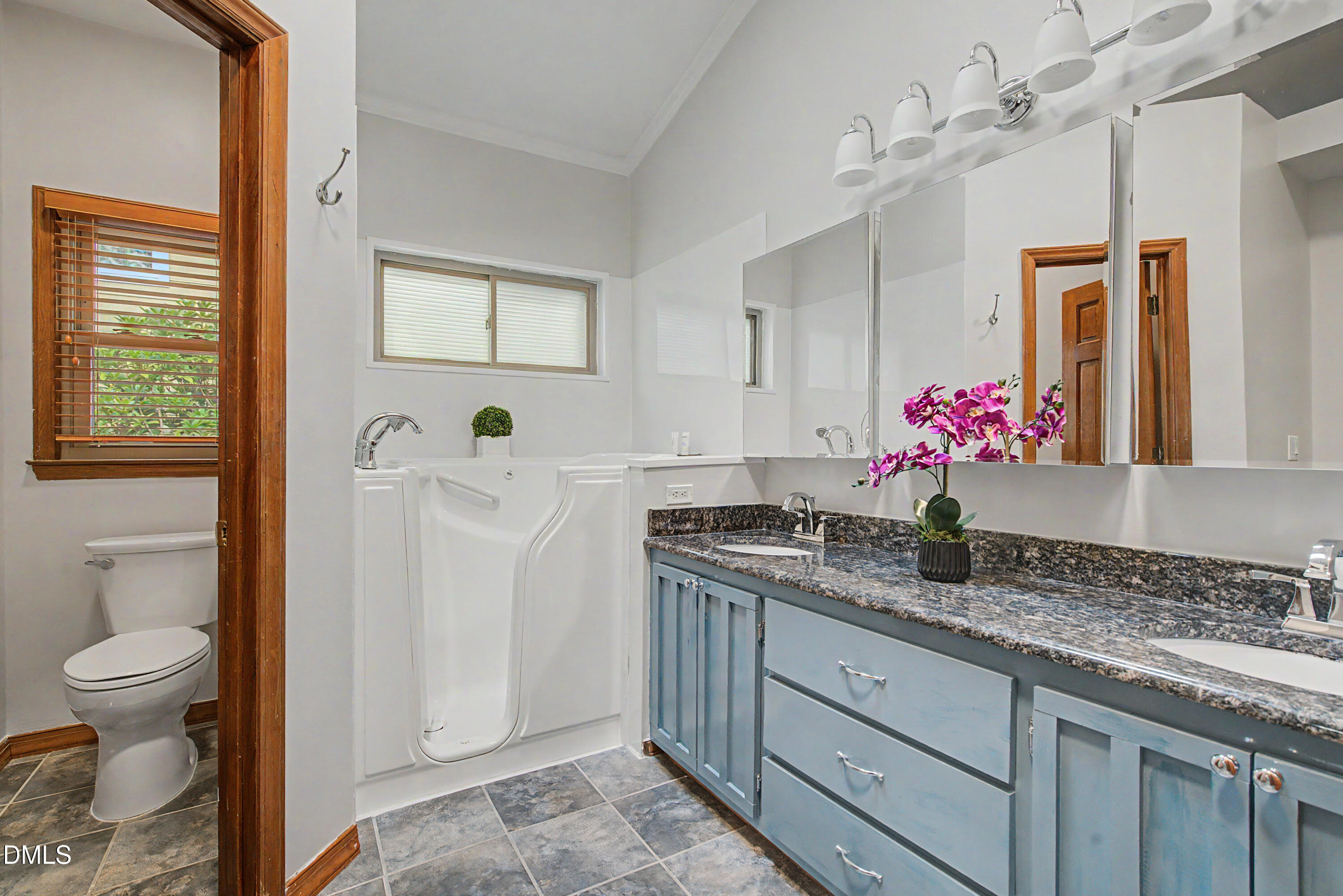 113 Tiercel Court Property Photo 18