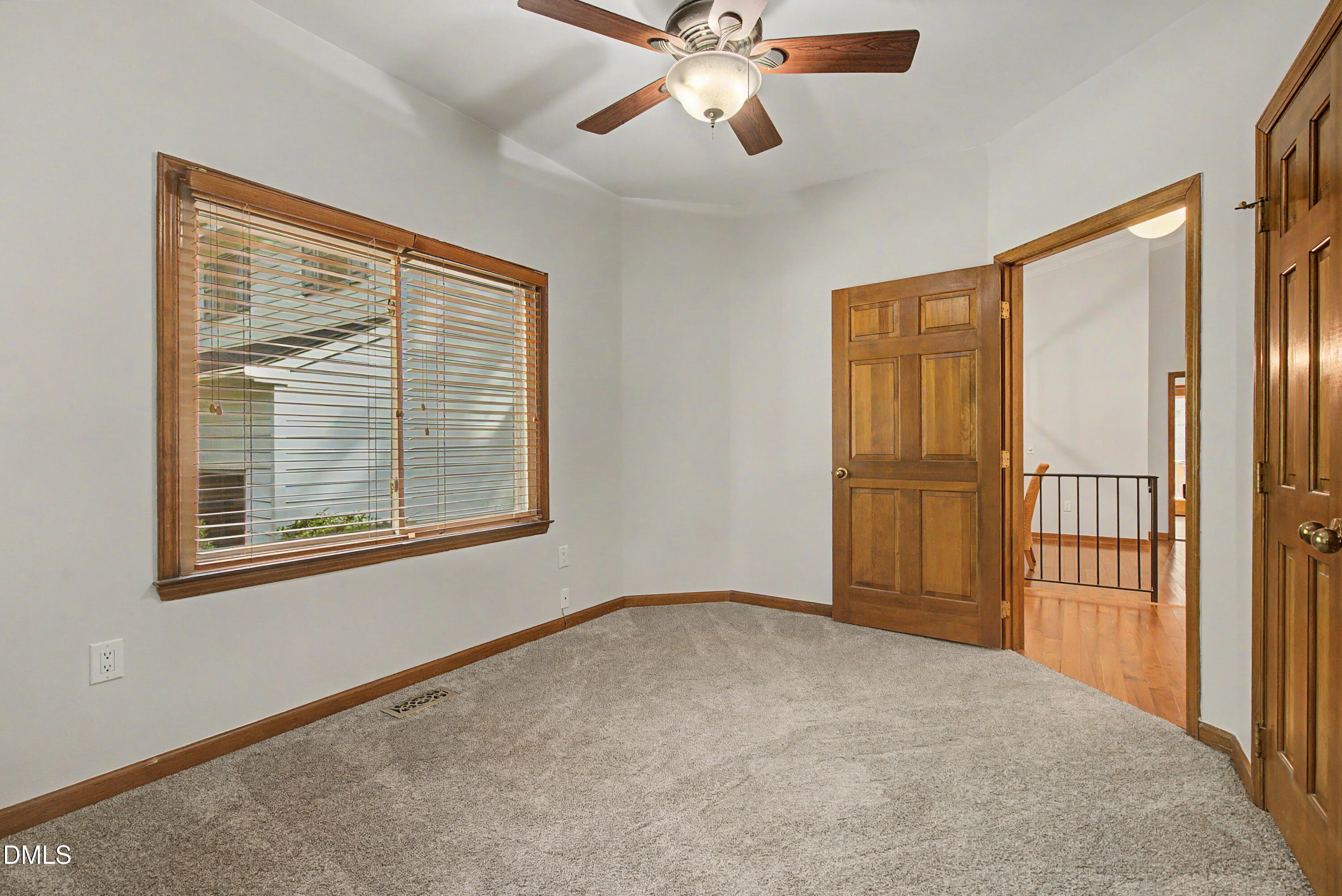 113 Tiercel Court Property Photo 23