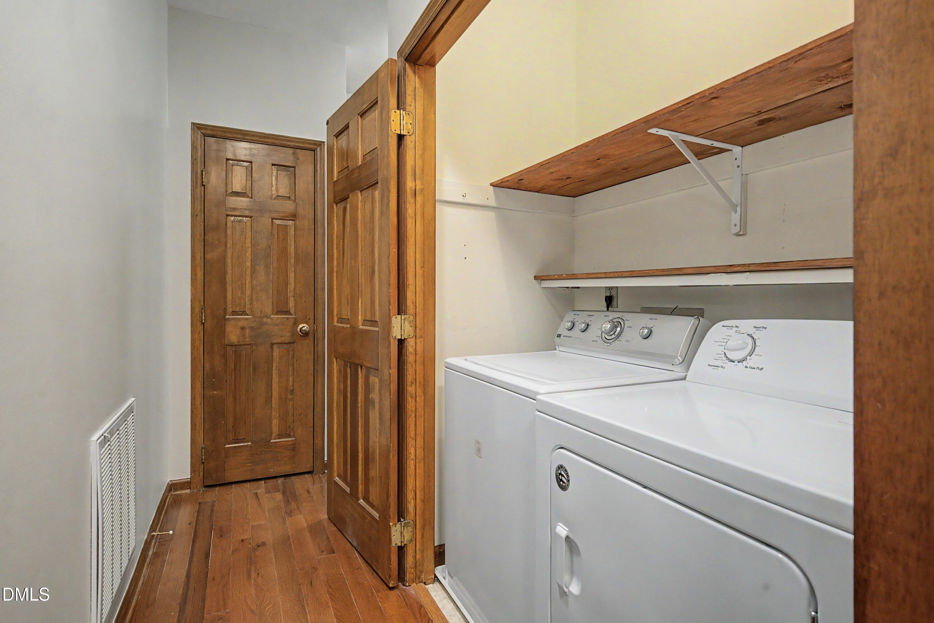 113 Tiercel Court Property Photo 27