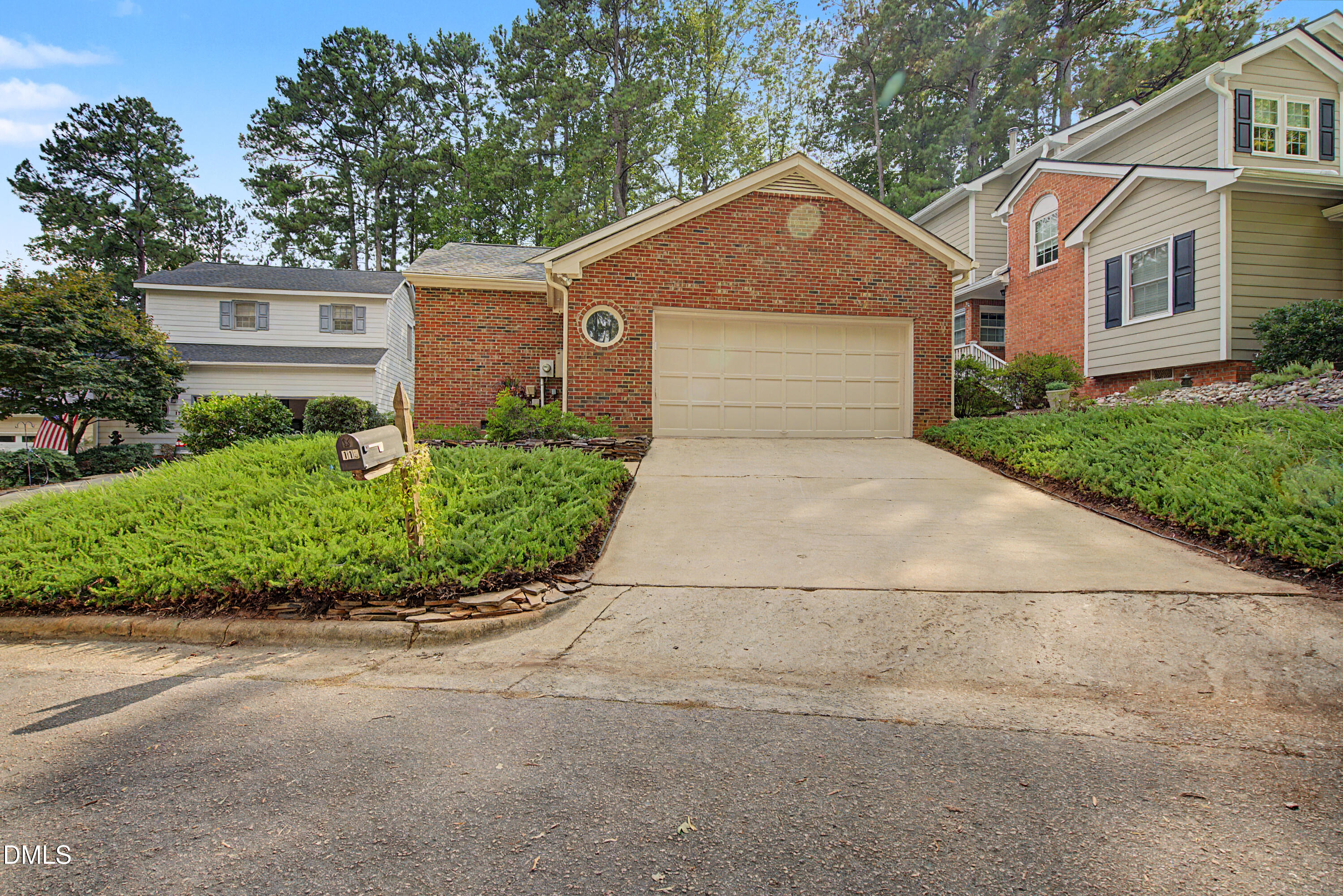 113 Tiercel Court Property Photo 32