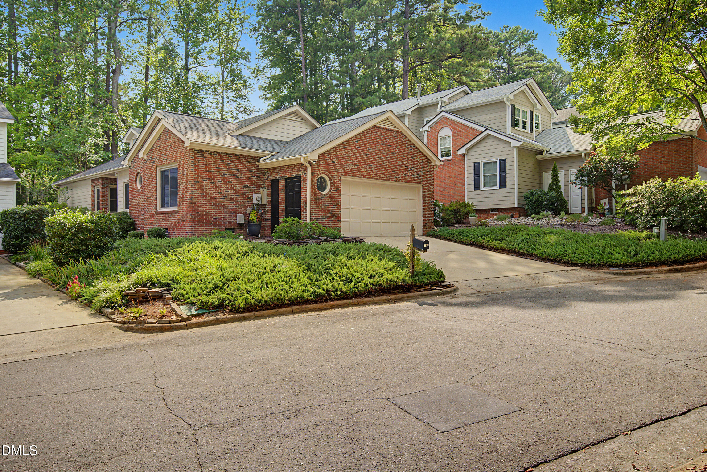 113 Tiercel Court Property Photo 33