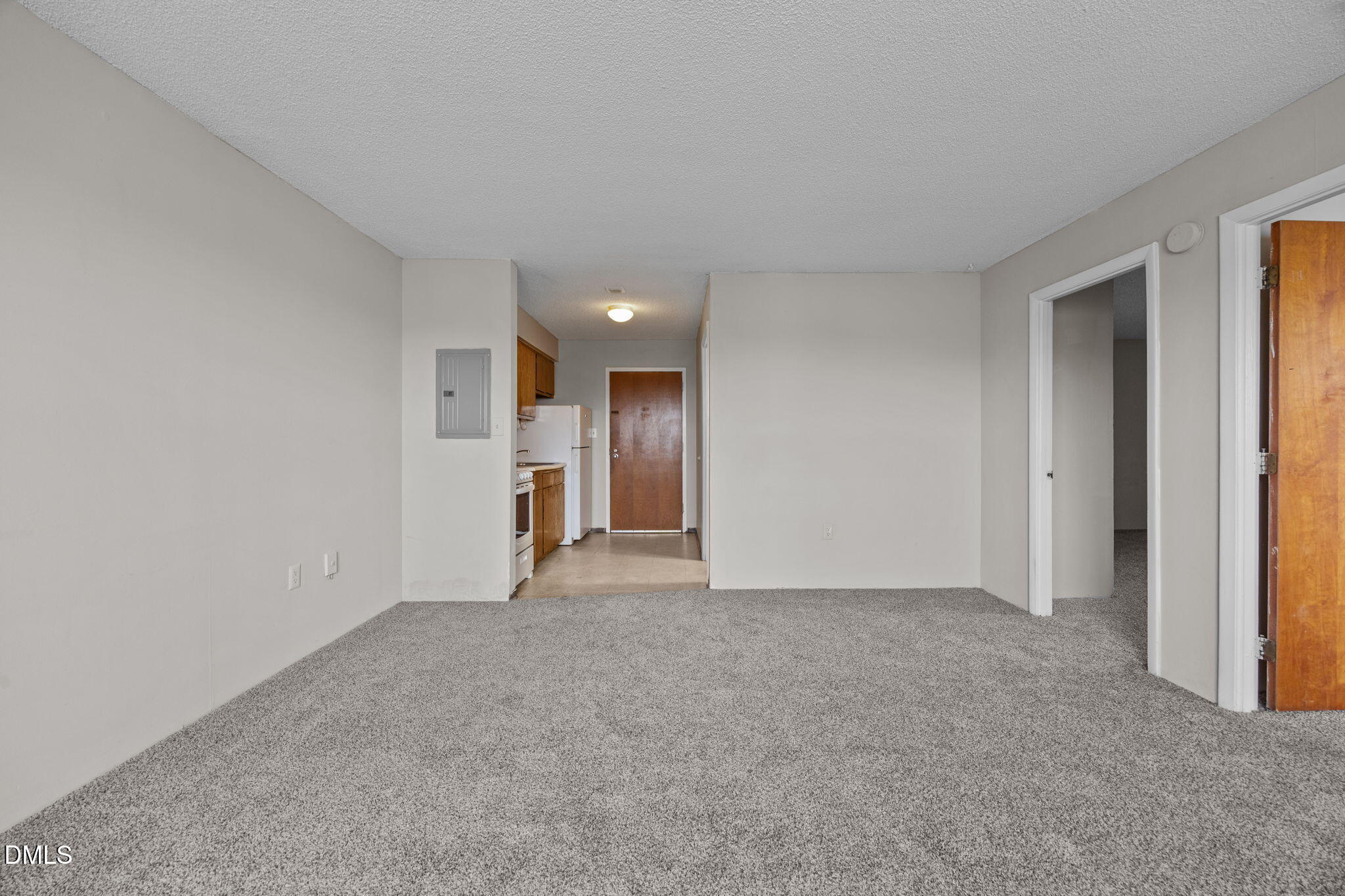 4700 Westgrove Street 709 Property Photo 4