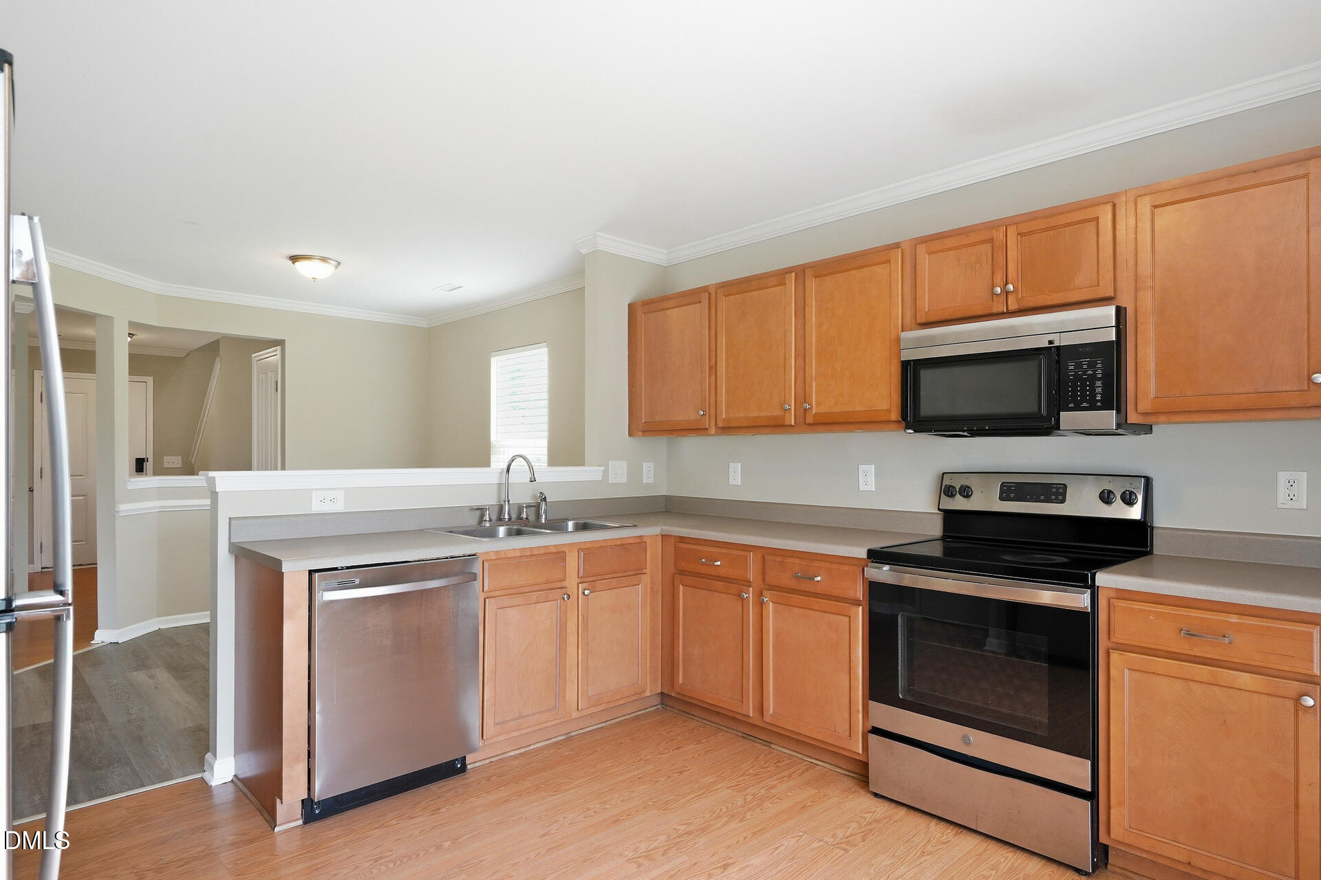 4510 Charismatic Drive Property Photo 7