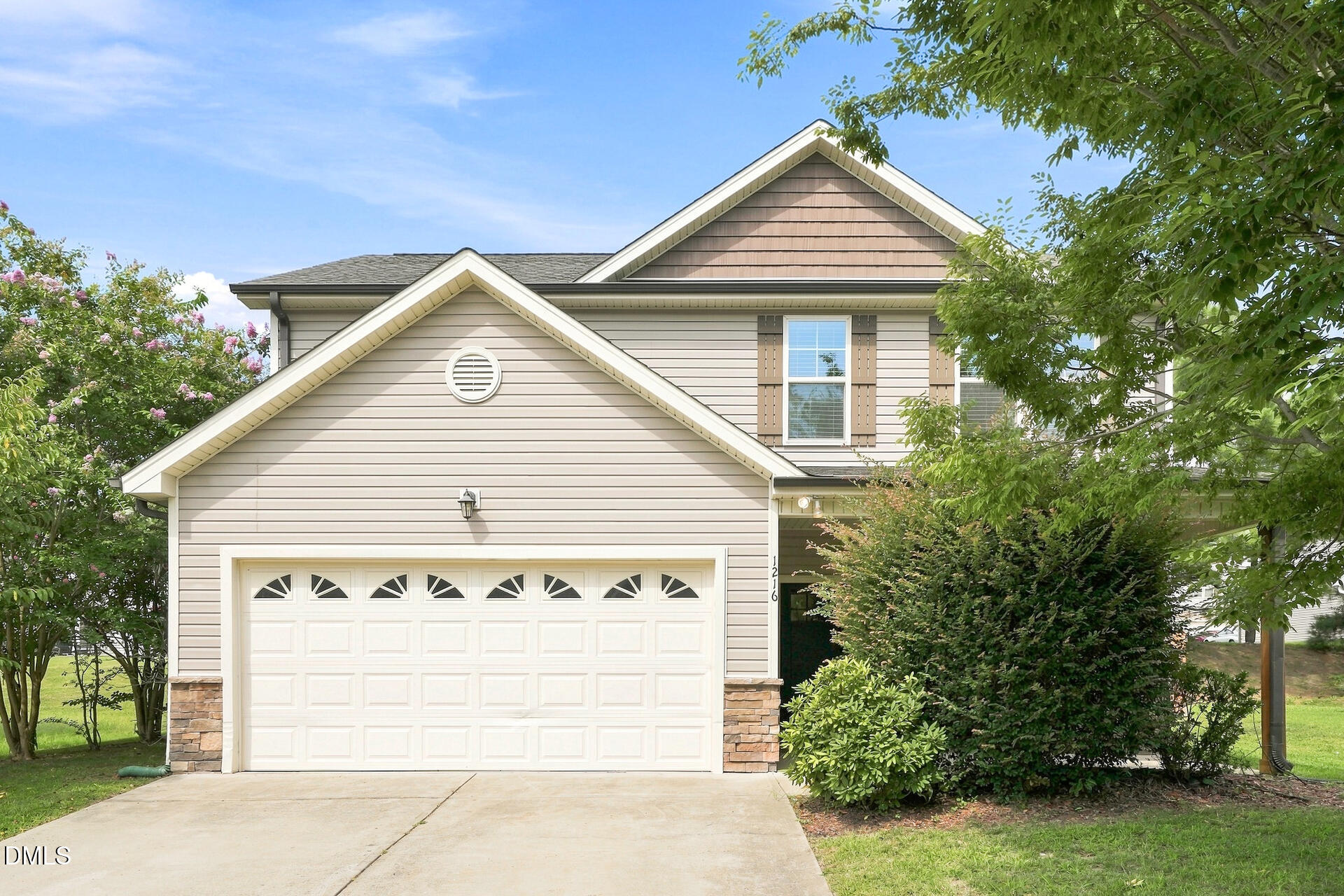 1216 Braemar Highland Drive Property Photo 1
