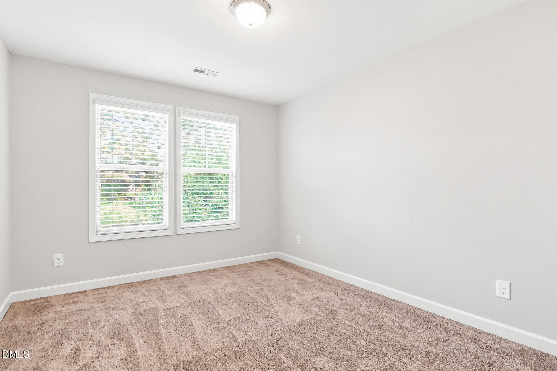 1216 Braemar Highland Drive Property Photo 9