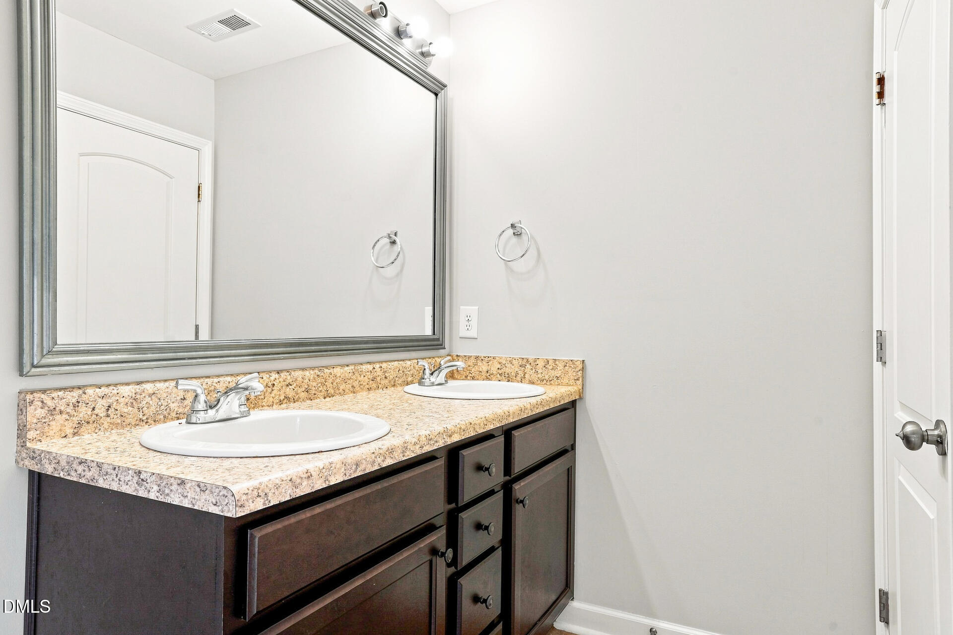 1216 Braemar Highland Drive Property Photo 11