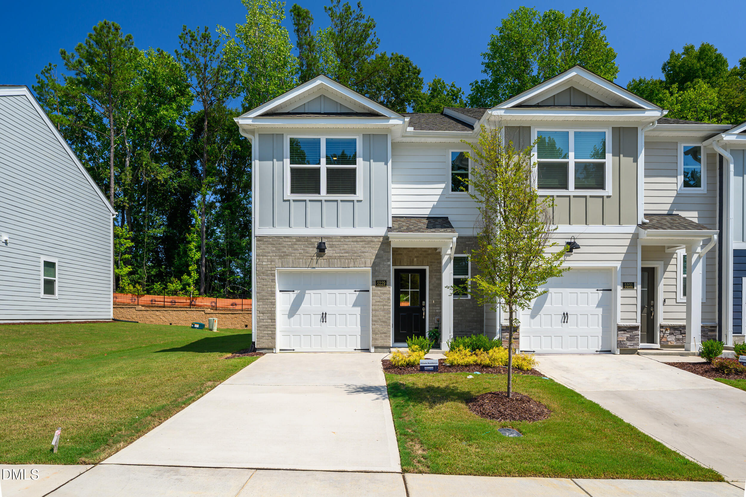 5229 Red Crimson Drive Property Photo 1