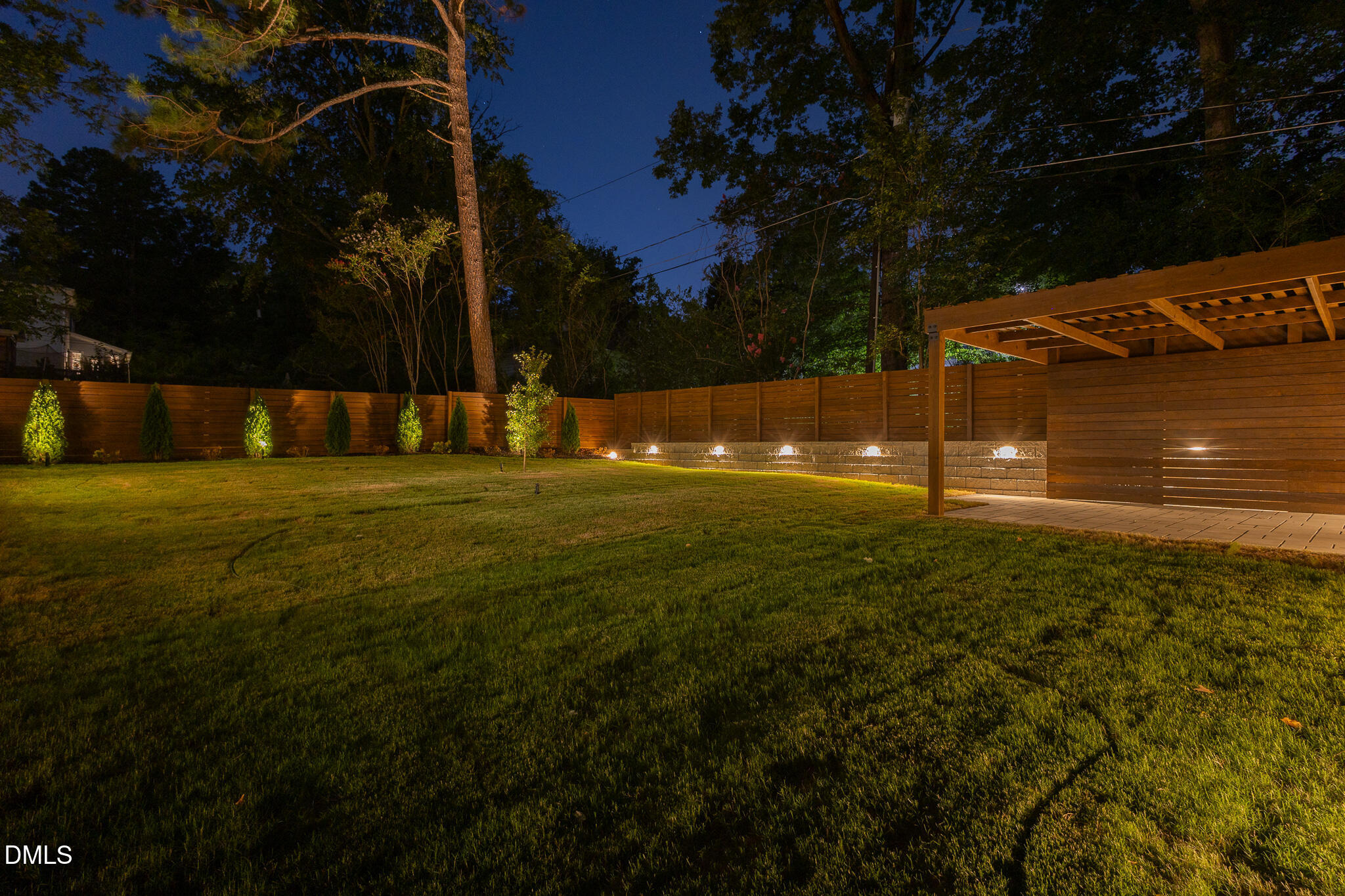 1004 Sycamore Street Property Photo 3