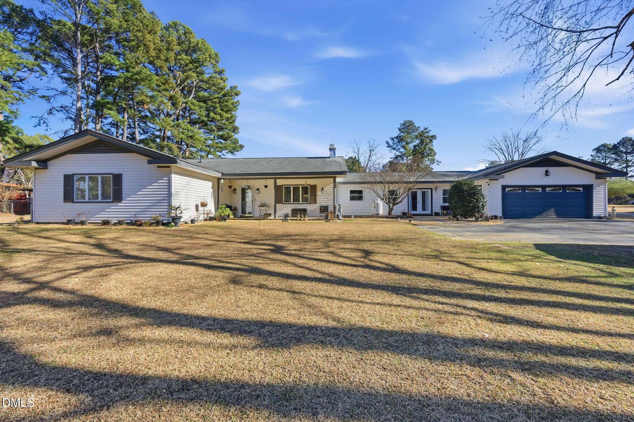 110 Circle Drive Property Photo 1