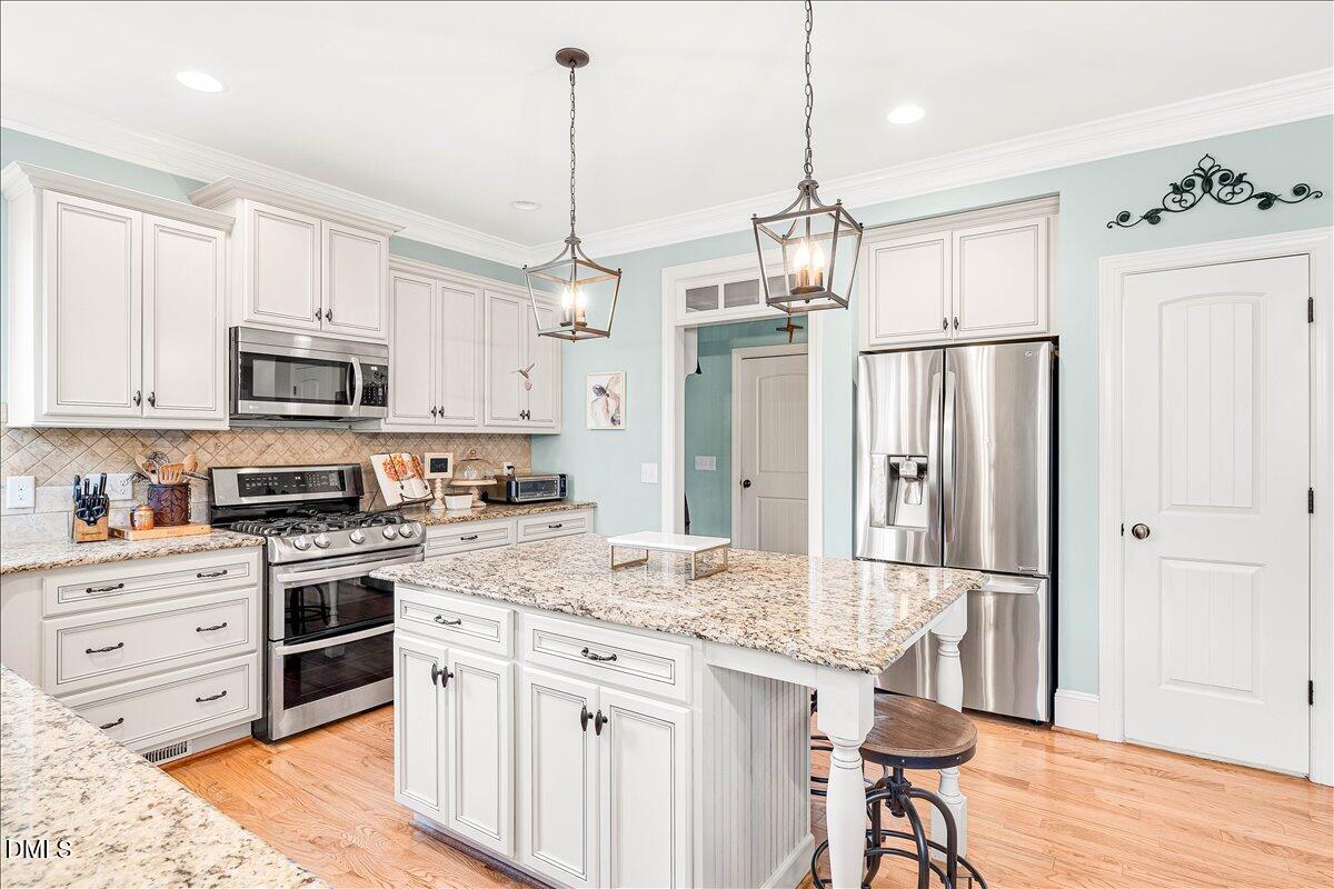 1129 Hollymont Drive Property Photo 14