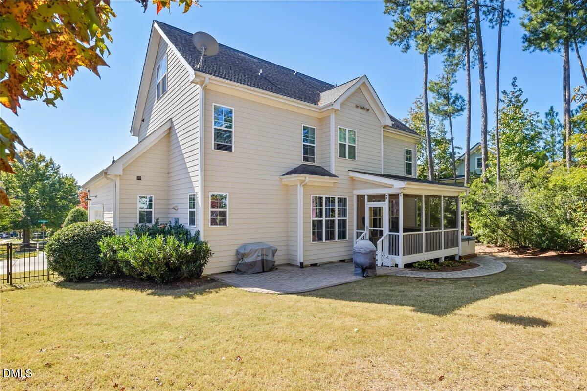 1129 Hollymont Drive Property Photo 33