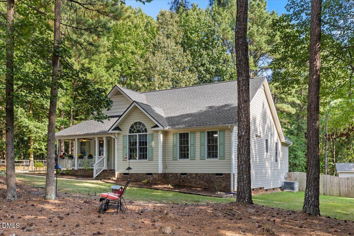 4113 Geneva Drive Property Photo 4