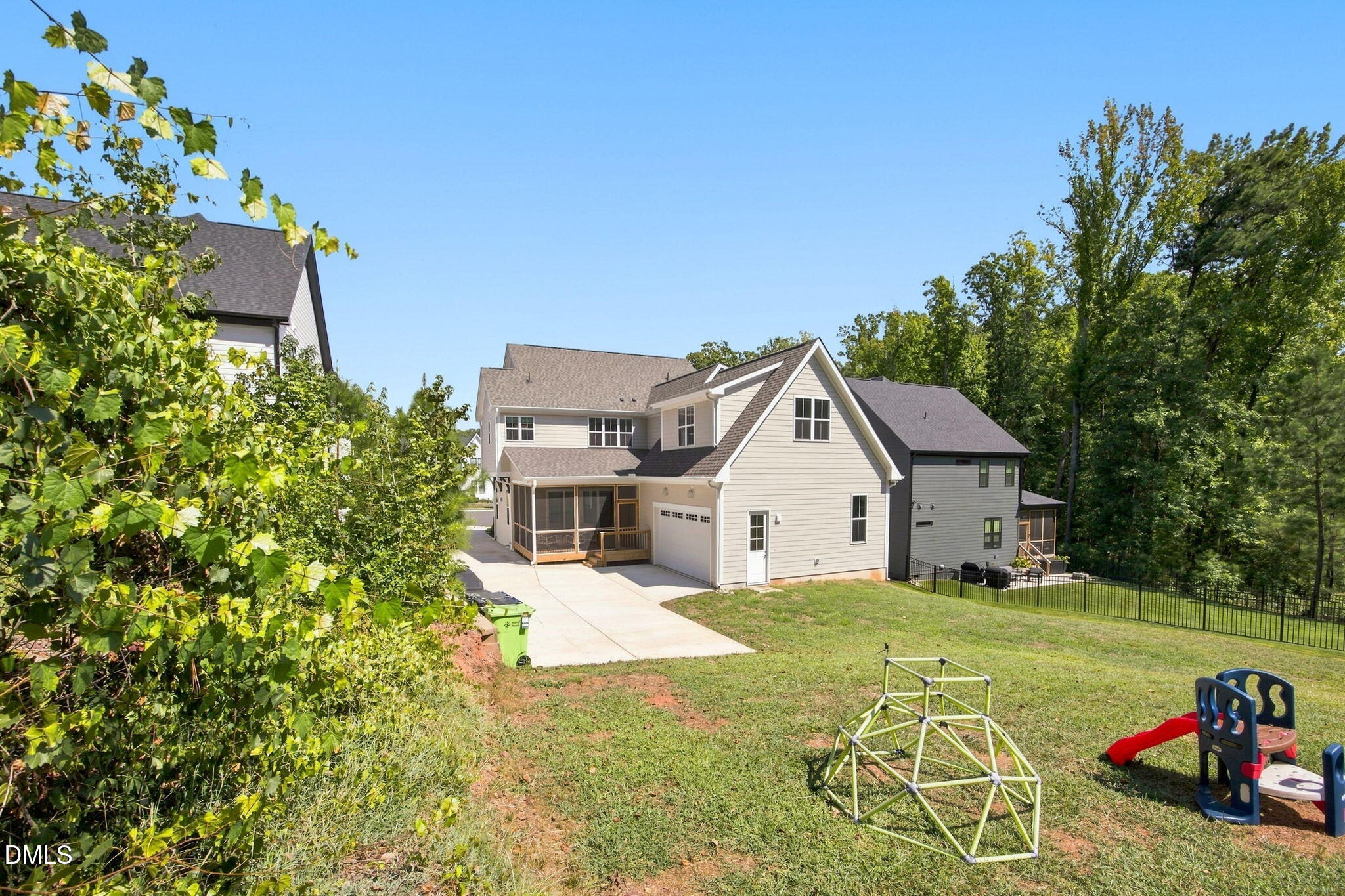 9309 Field Maple Court Property Photo 6