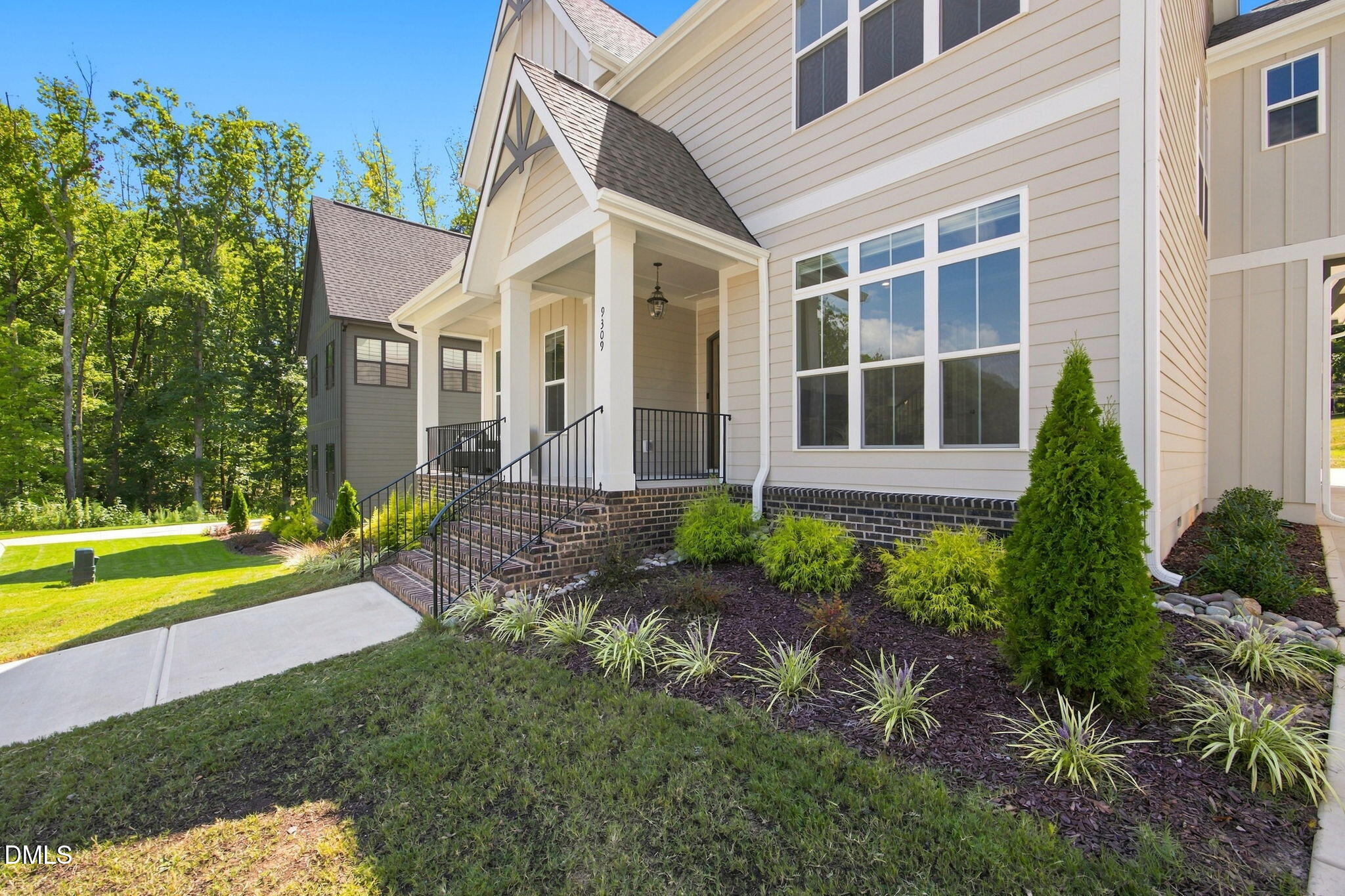 9309 Field Maple Court Property Photo 11
